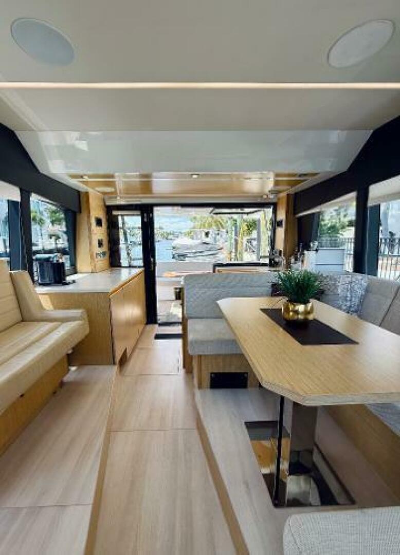 2019 Sealine F430 - Image 36