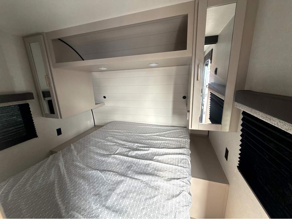 2027 Jayco Jay Flight SLX 261BHS - Image 22