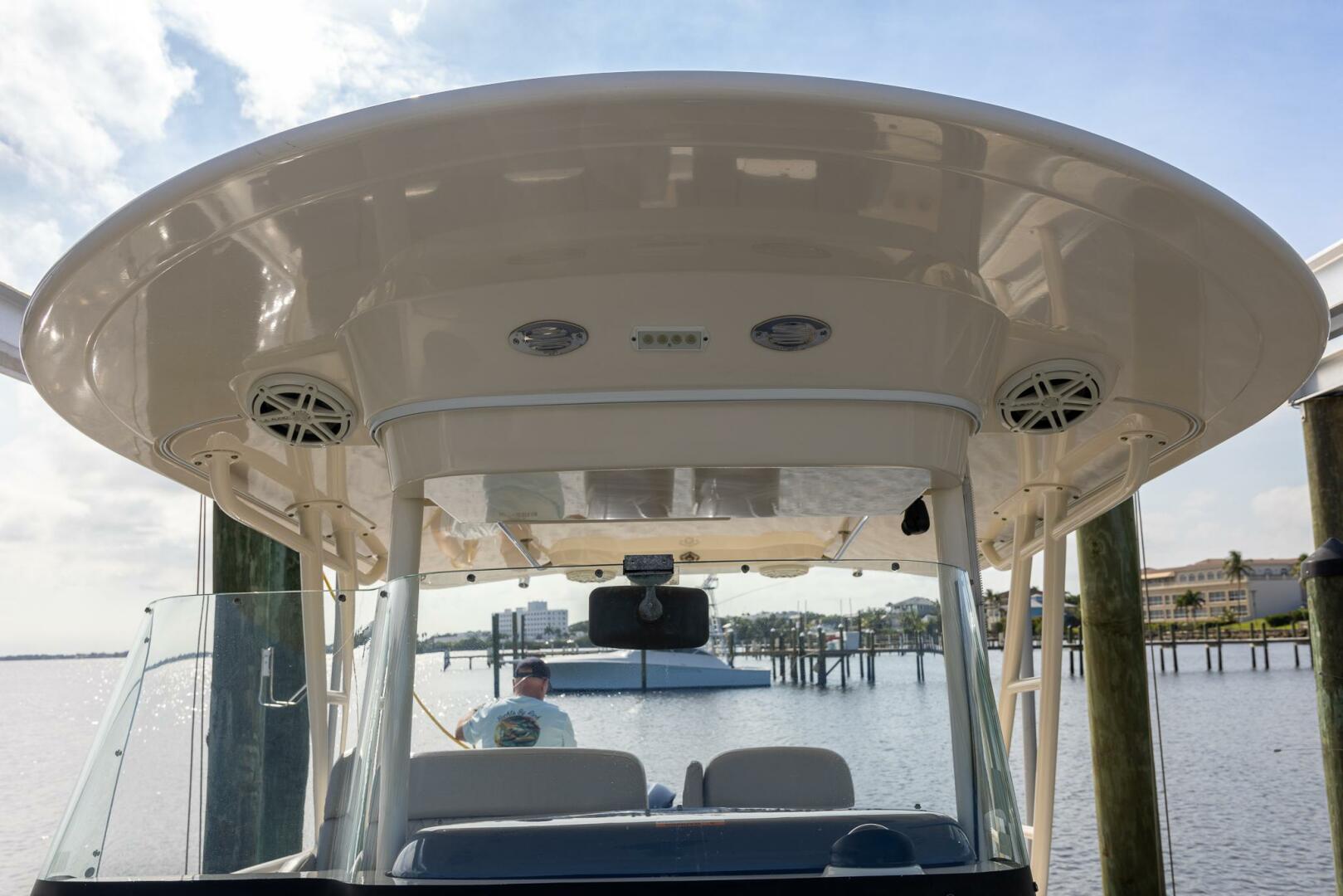 2012 Pursuit ST 310 Sport - Image 39
