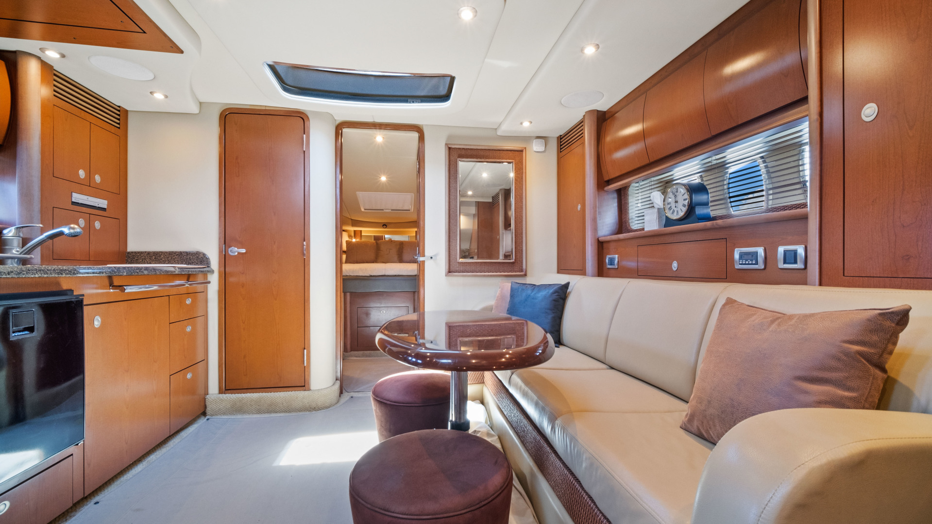 2007 Sea Ray 40 Sundancer - Image 33