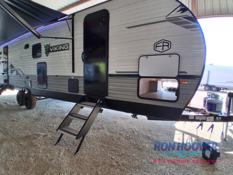 2025 COACHMEN 282DORM - Image 5