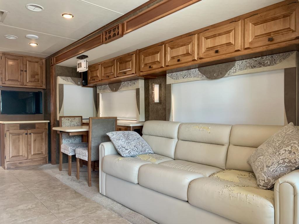 2014 ALLEGRO 36QSA - Image 29