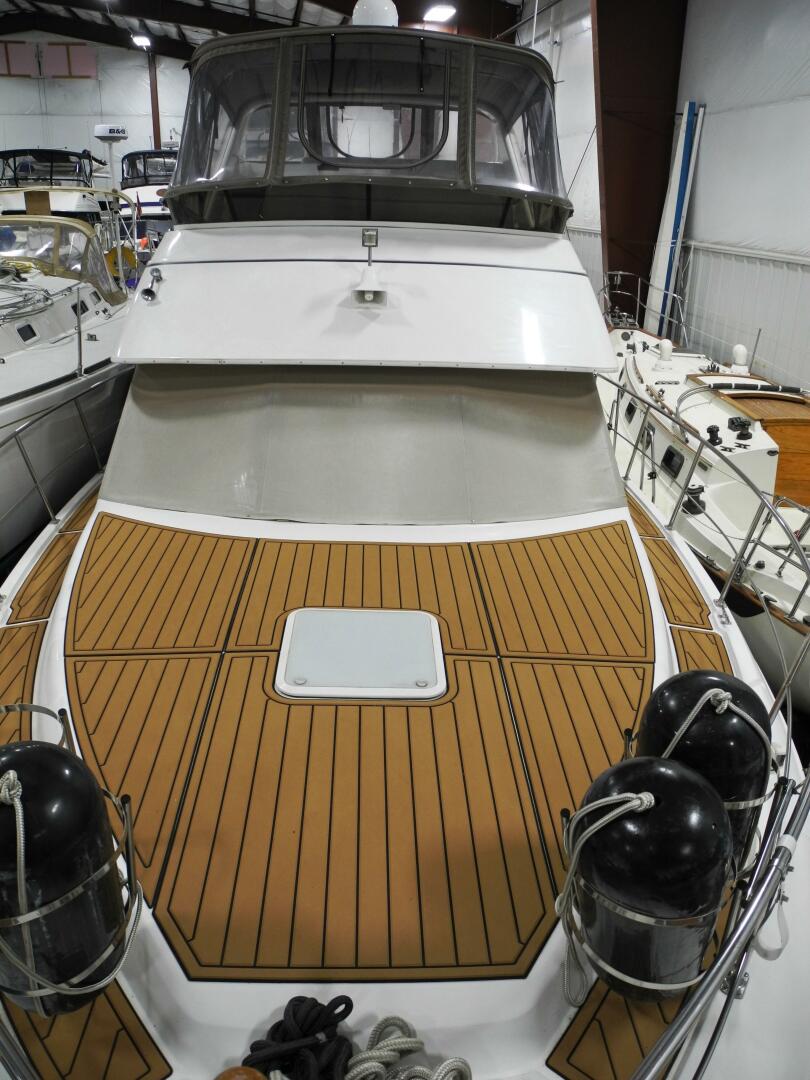 2000 Carver 404 - Image 3