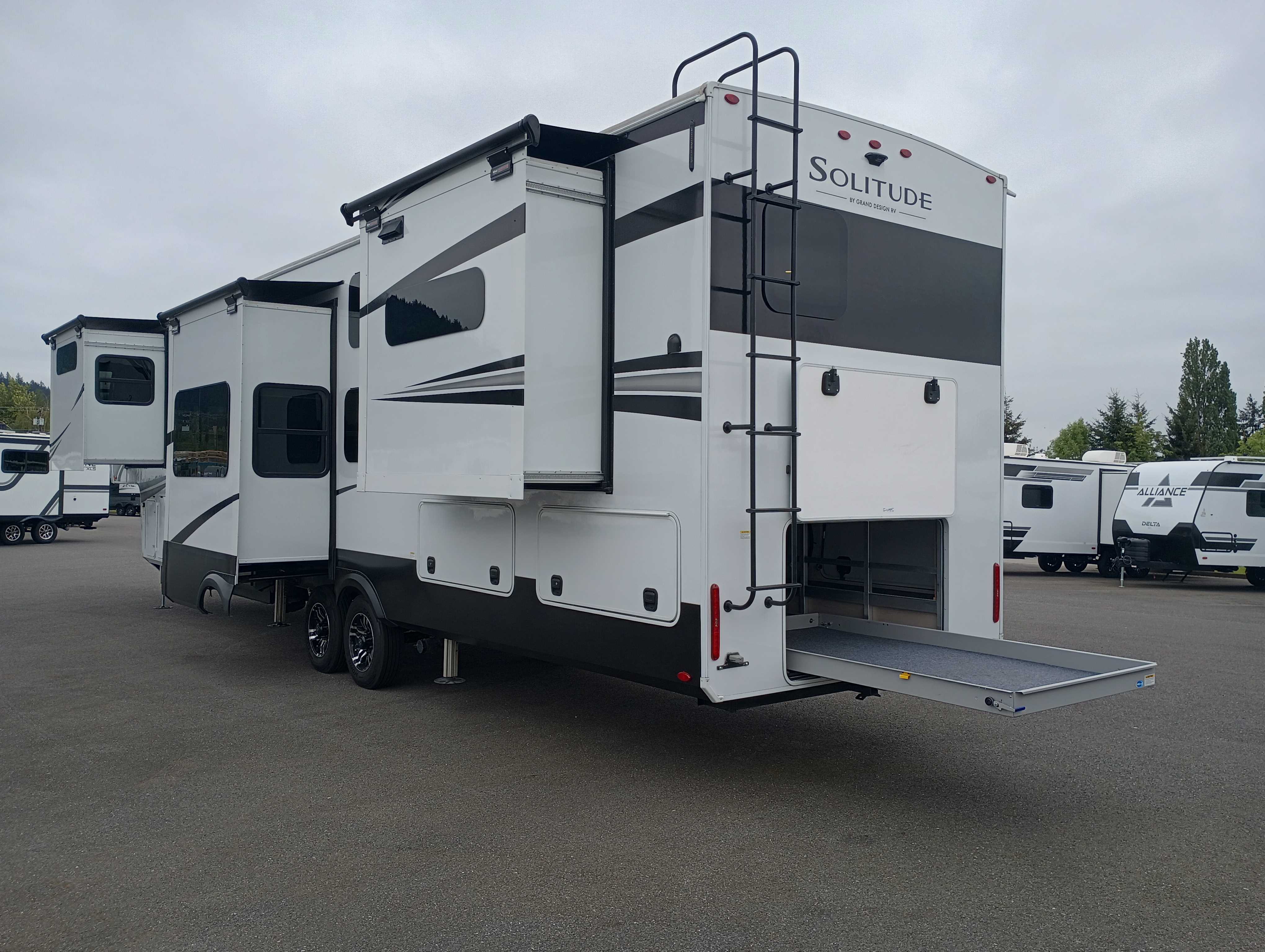 2025 Grand Design Solitude 390RK - Image 3