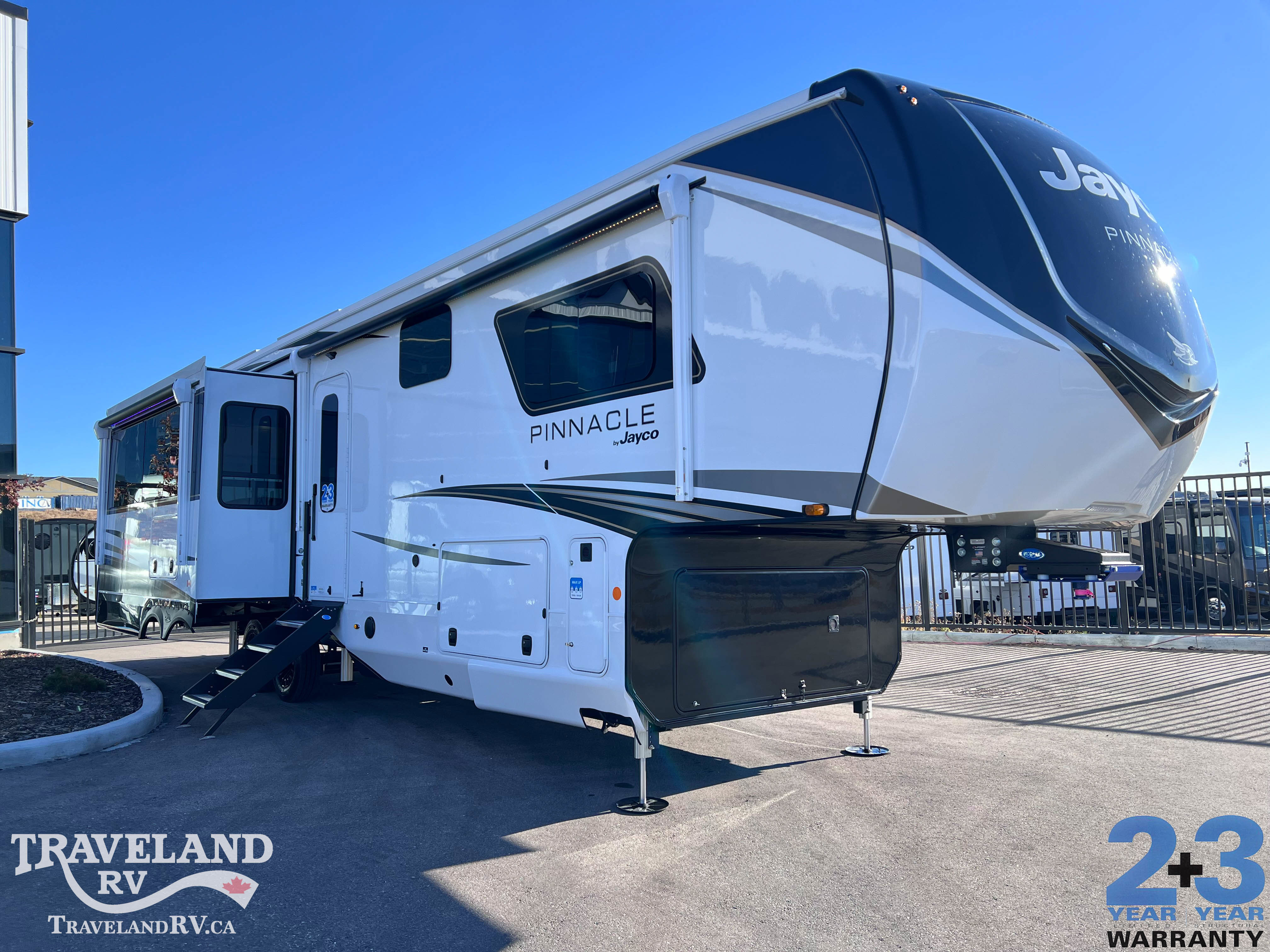 2026 Jayco Pinnacle 38KPTS - Image 1