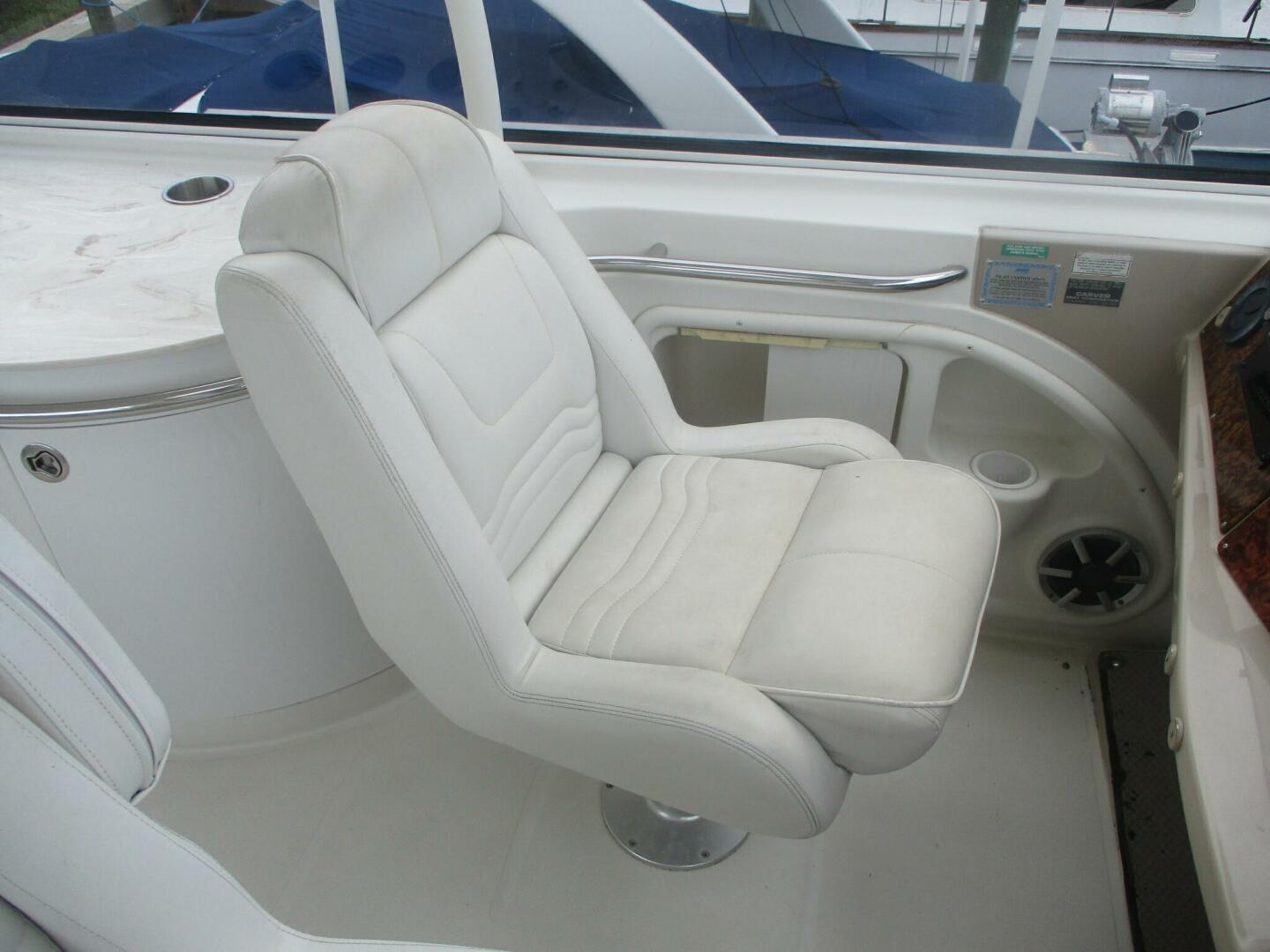2006 Carver - Image 14