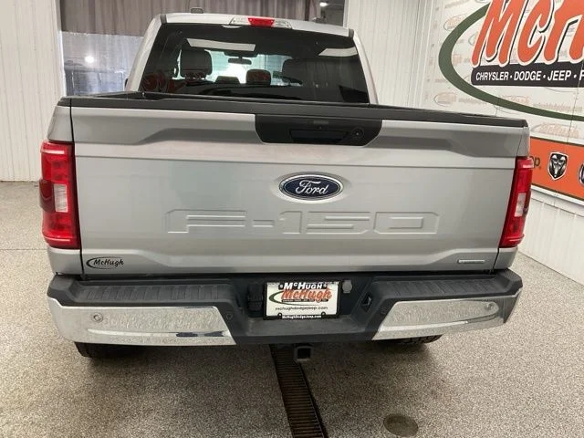 2023 Ford F-150 Crew Cab XLT 4WD - Image 5