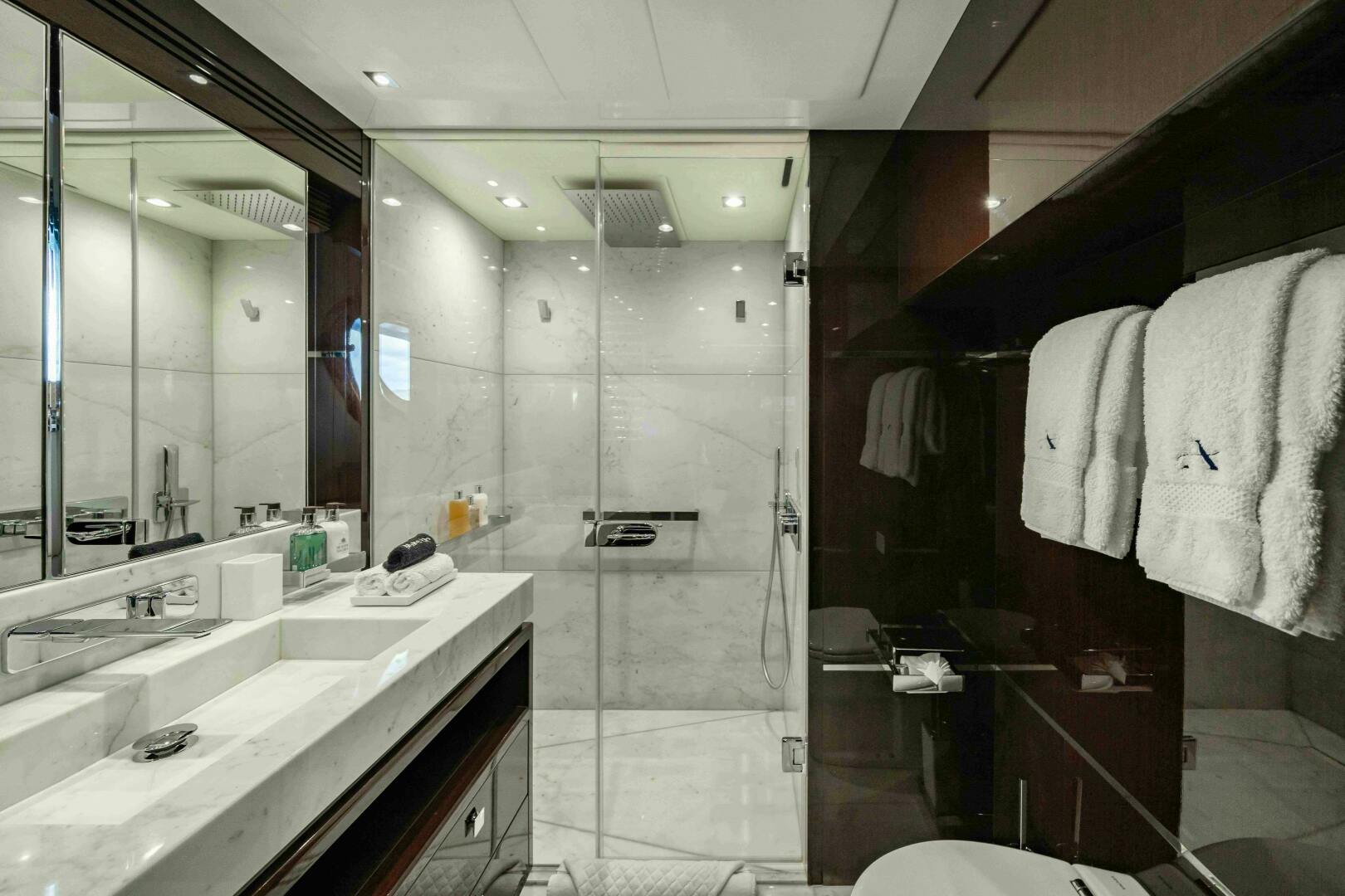 2016 Sunseeker Sunseeker 131 Yacht - Image 44