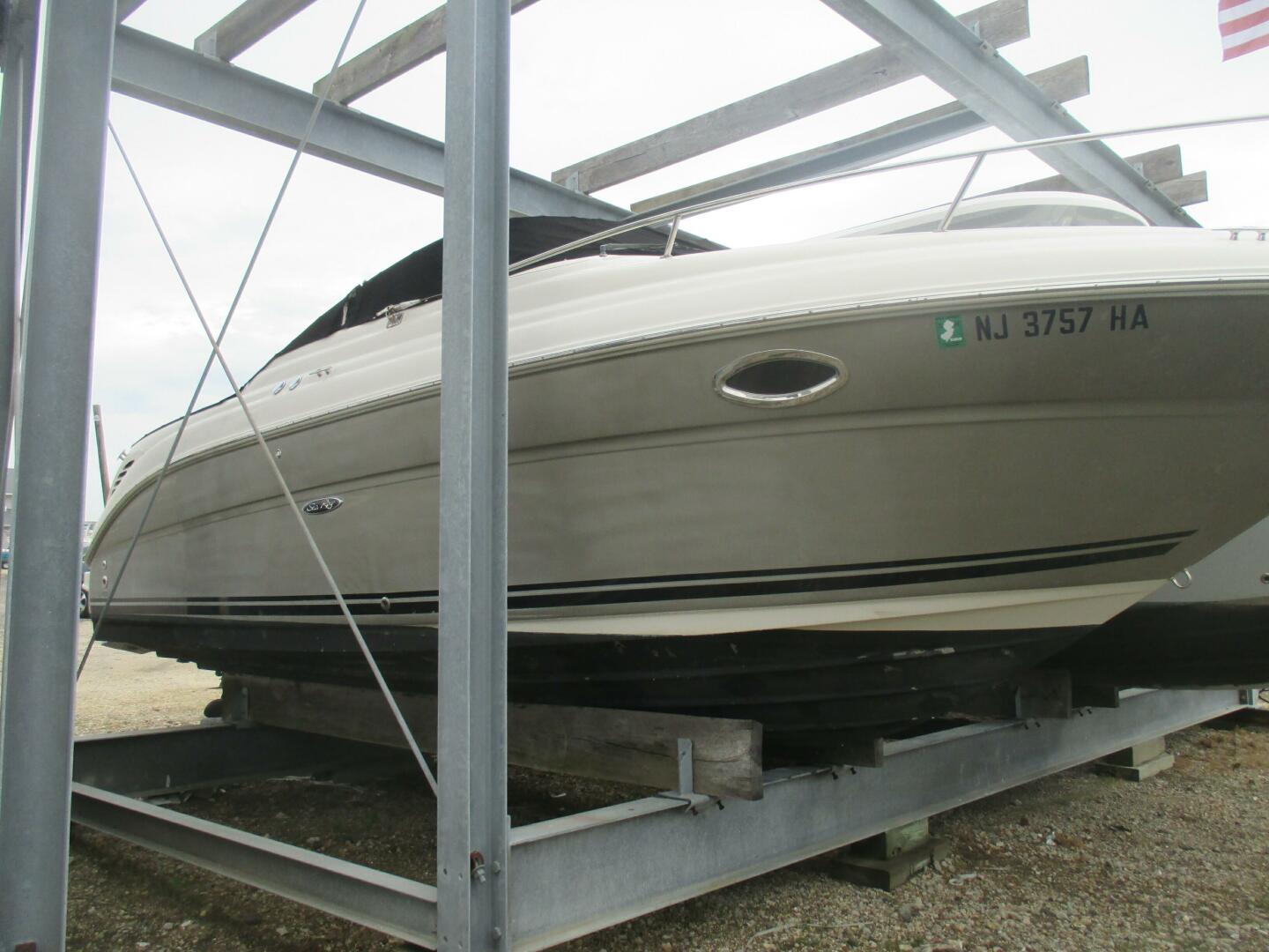 2007 Sea Ray 250 Amberjack - Image 2
