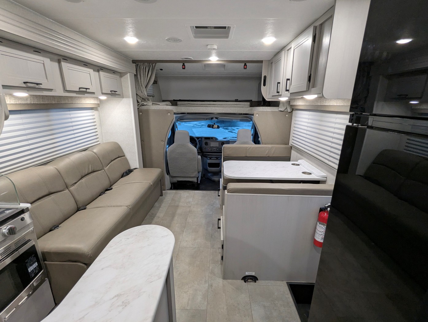 2025 Coachmen Leprechaun 260QB - Ford E-450 - Image 30