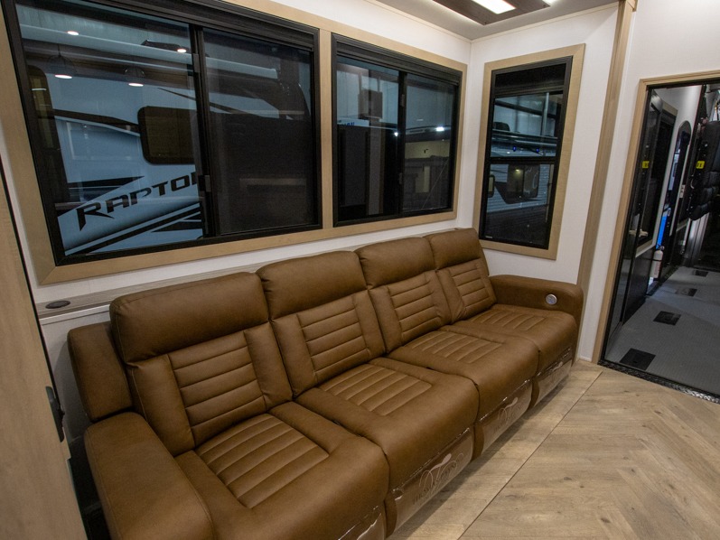2025 Keystone Raptor 415 - Image 7
