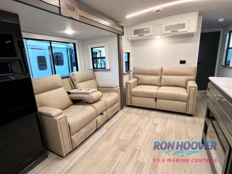 2025 KEYSTONE 270RKS - Image 23