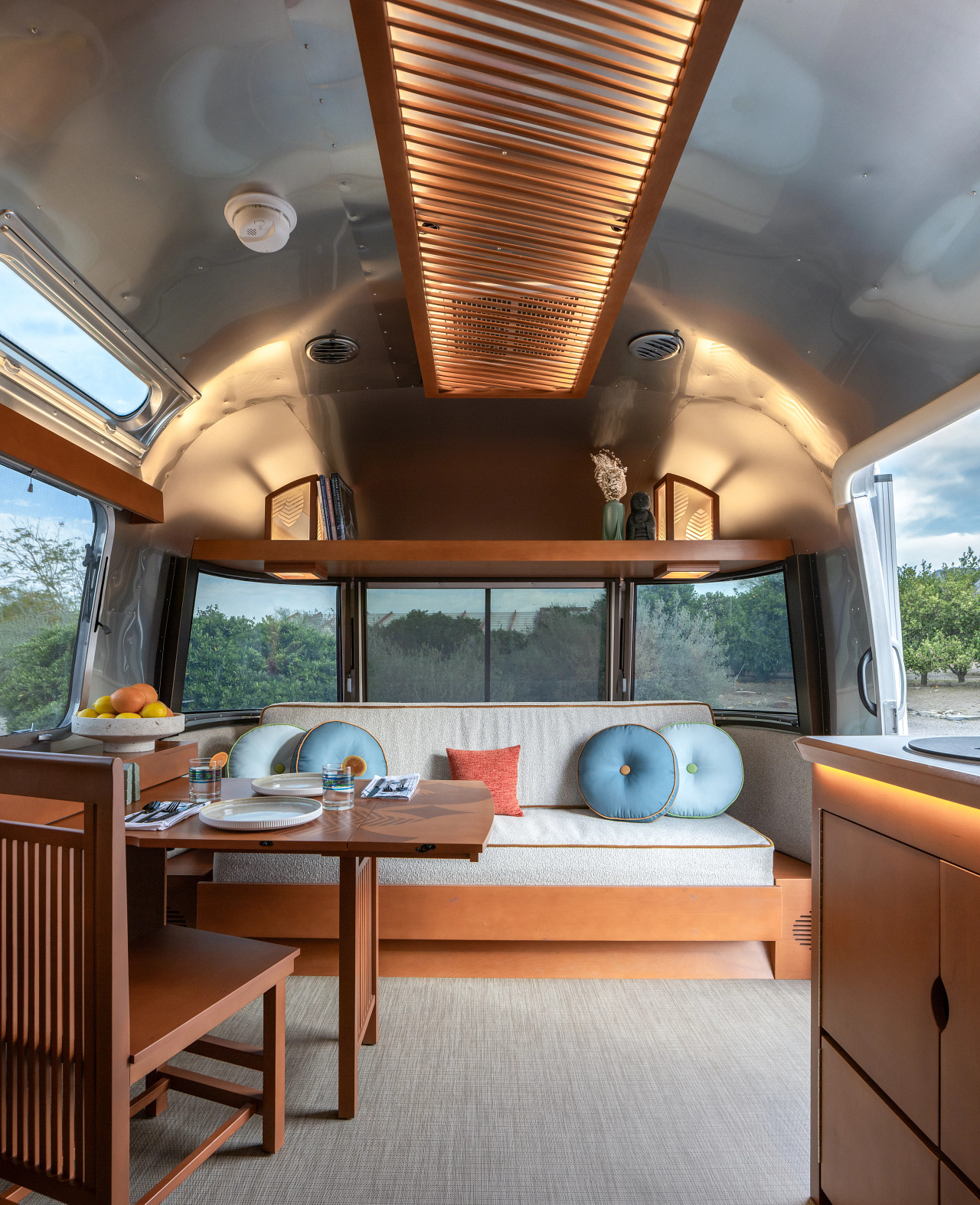 2027 Airstream Frank Lloyd Wright Base - Image 8