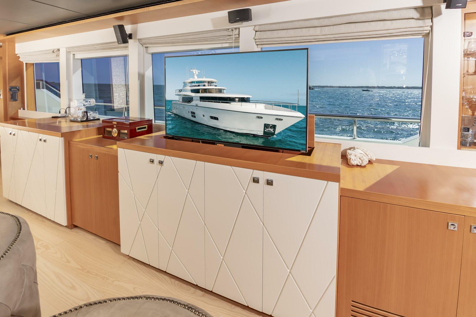 2017 Johnson 93 Flybridge - Image 34
