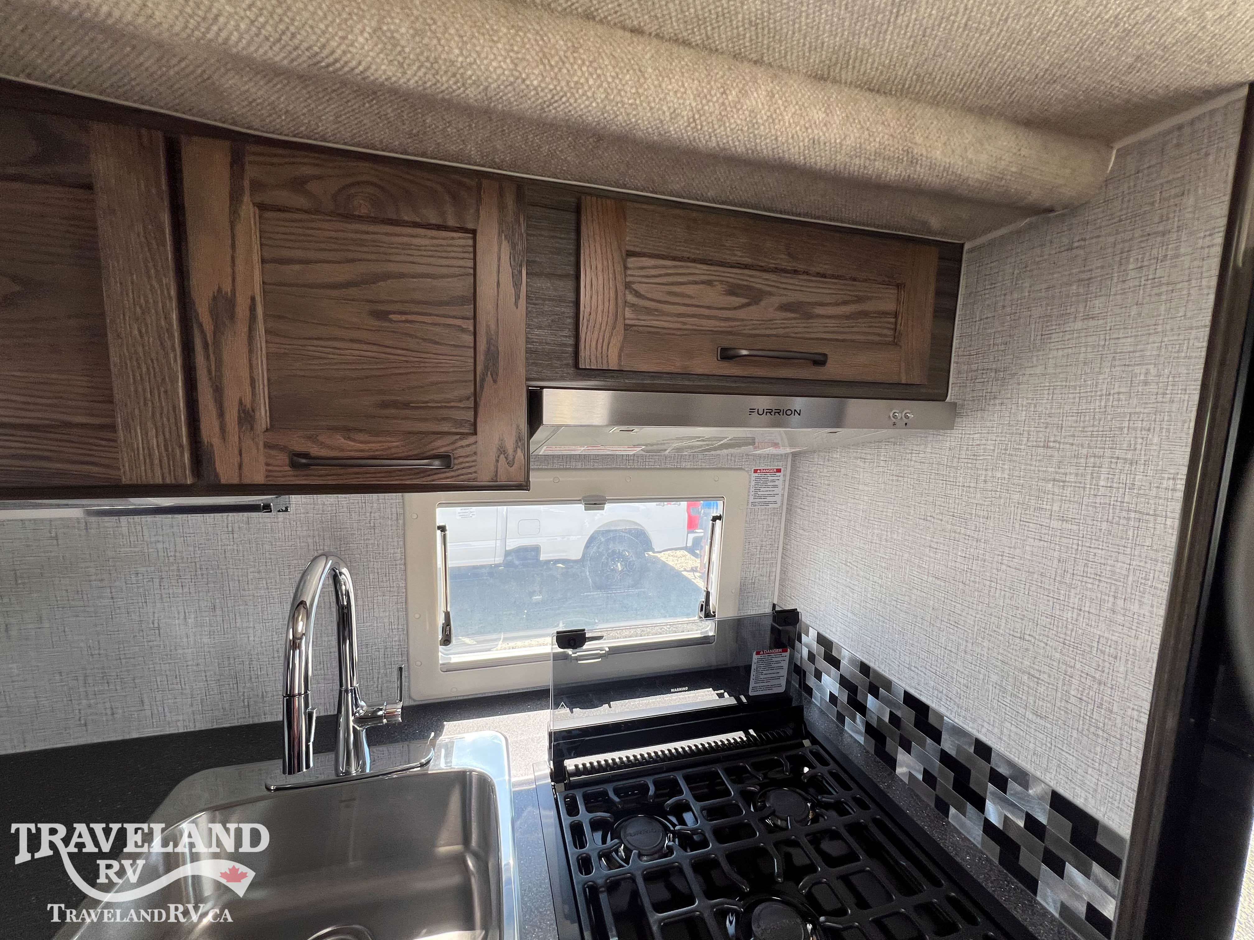 2027 NORTHERN LITE SPORTSMAN PLUS 8-11 WET BATH - Image 24