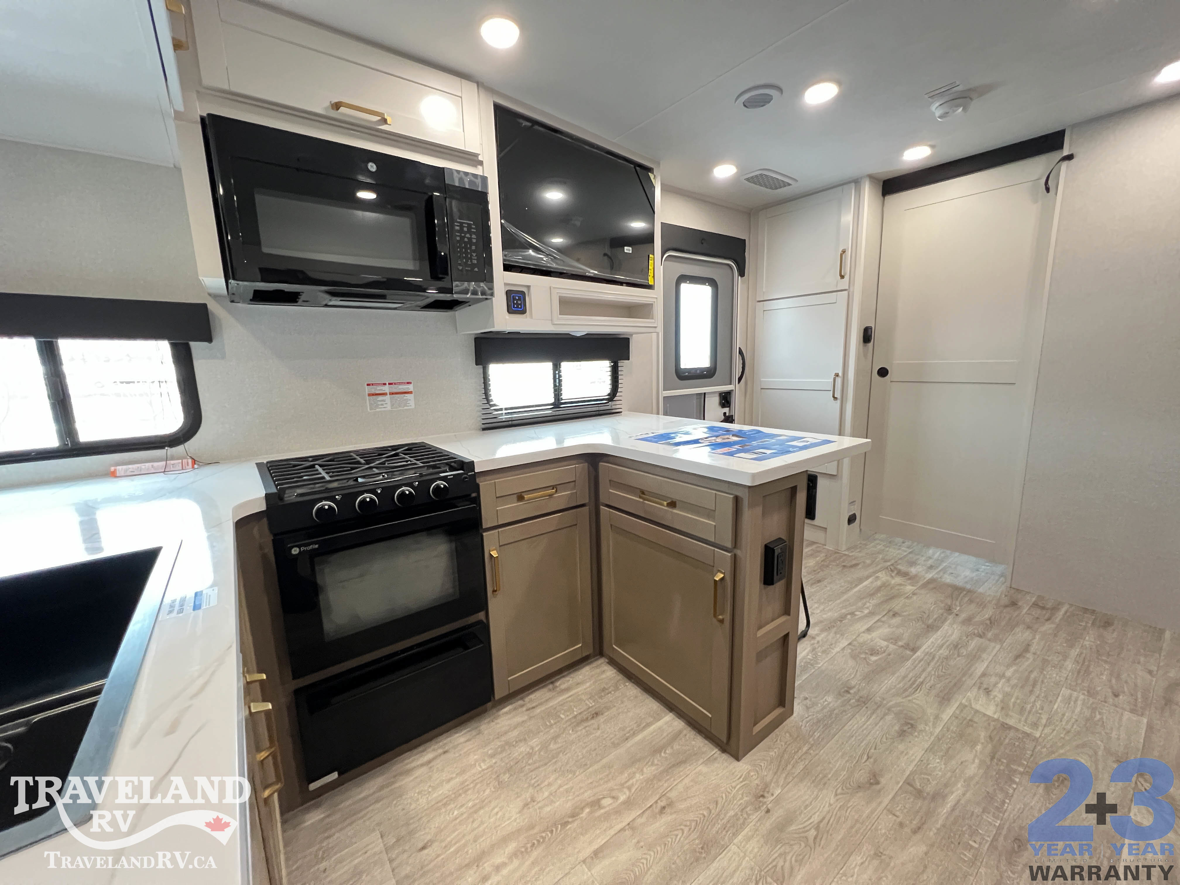 2026 Jayco Eagle HT 265FKDS - Image 15