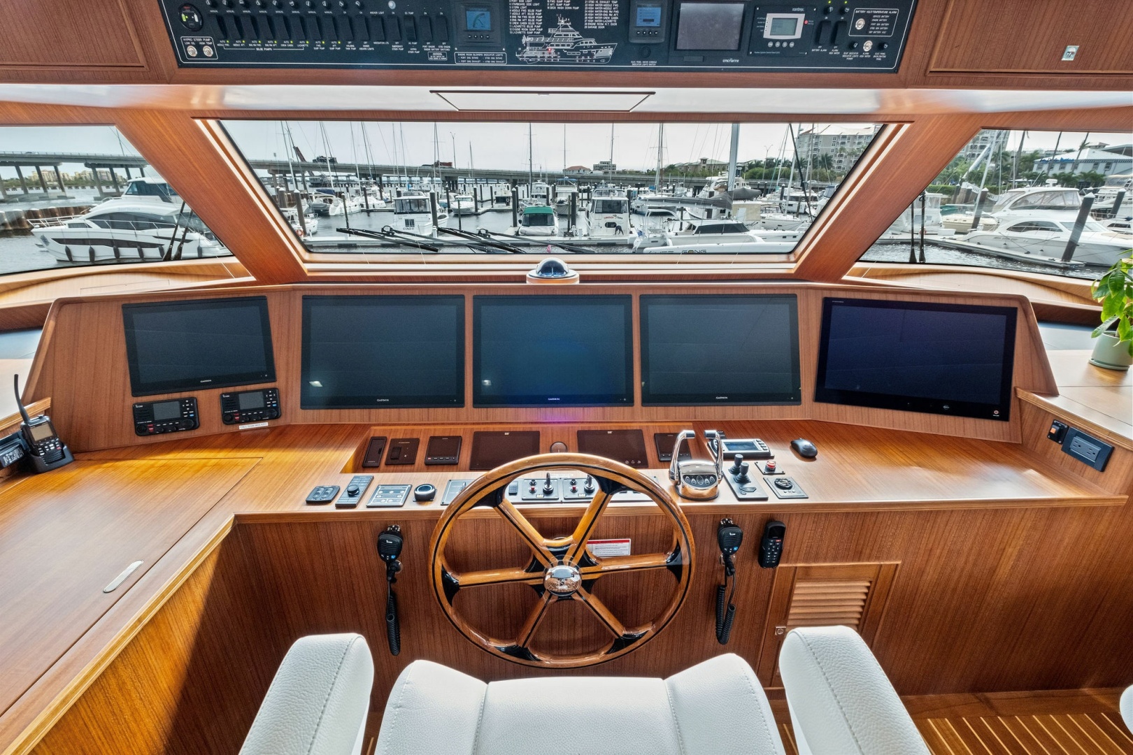 2024 Marlow 90V - Image 2