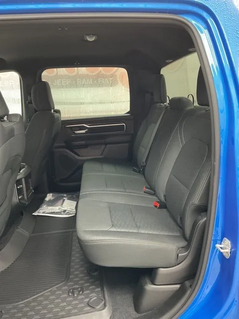 2026 Ram 1500 Big Horn 4x4 Crew Cab 5'7" Box - Image 19