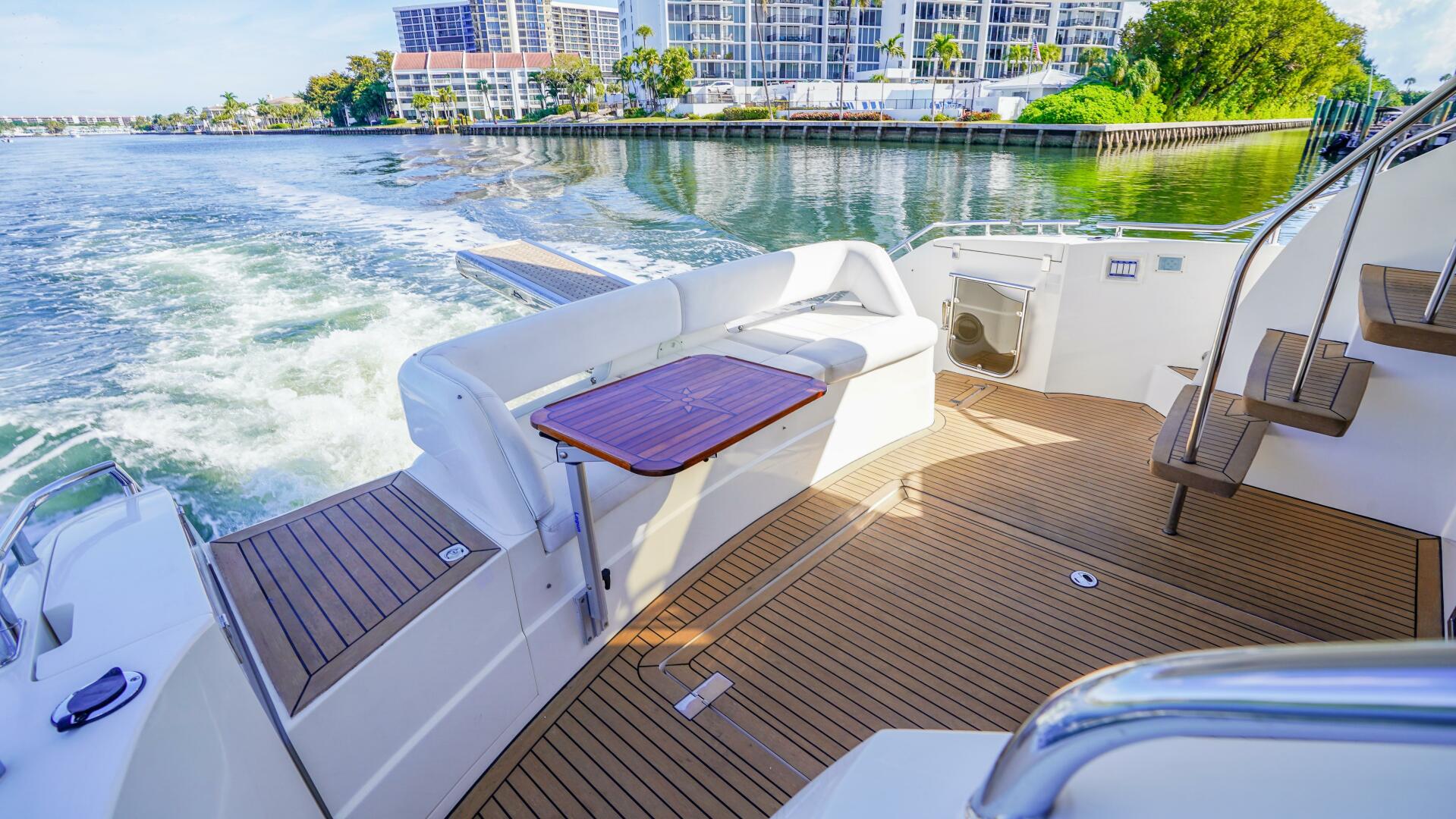 2009 Fairline - Image 13
