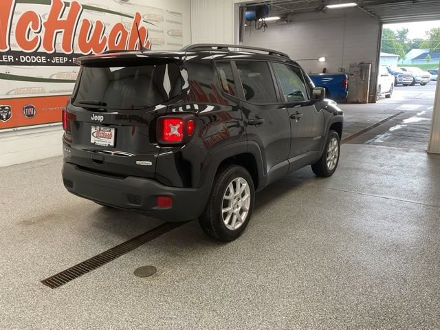 2022 Jeep Renegade Utility 4D Latitude 4WD - Image 6