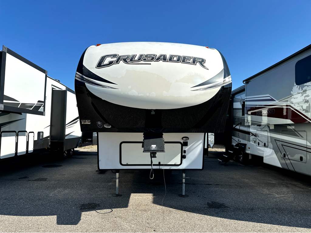 2018 PRIME TIME CRUSADER 30BH - Image 2