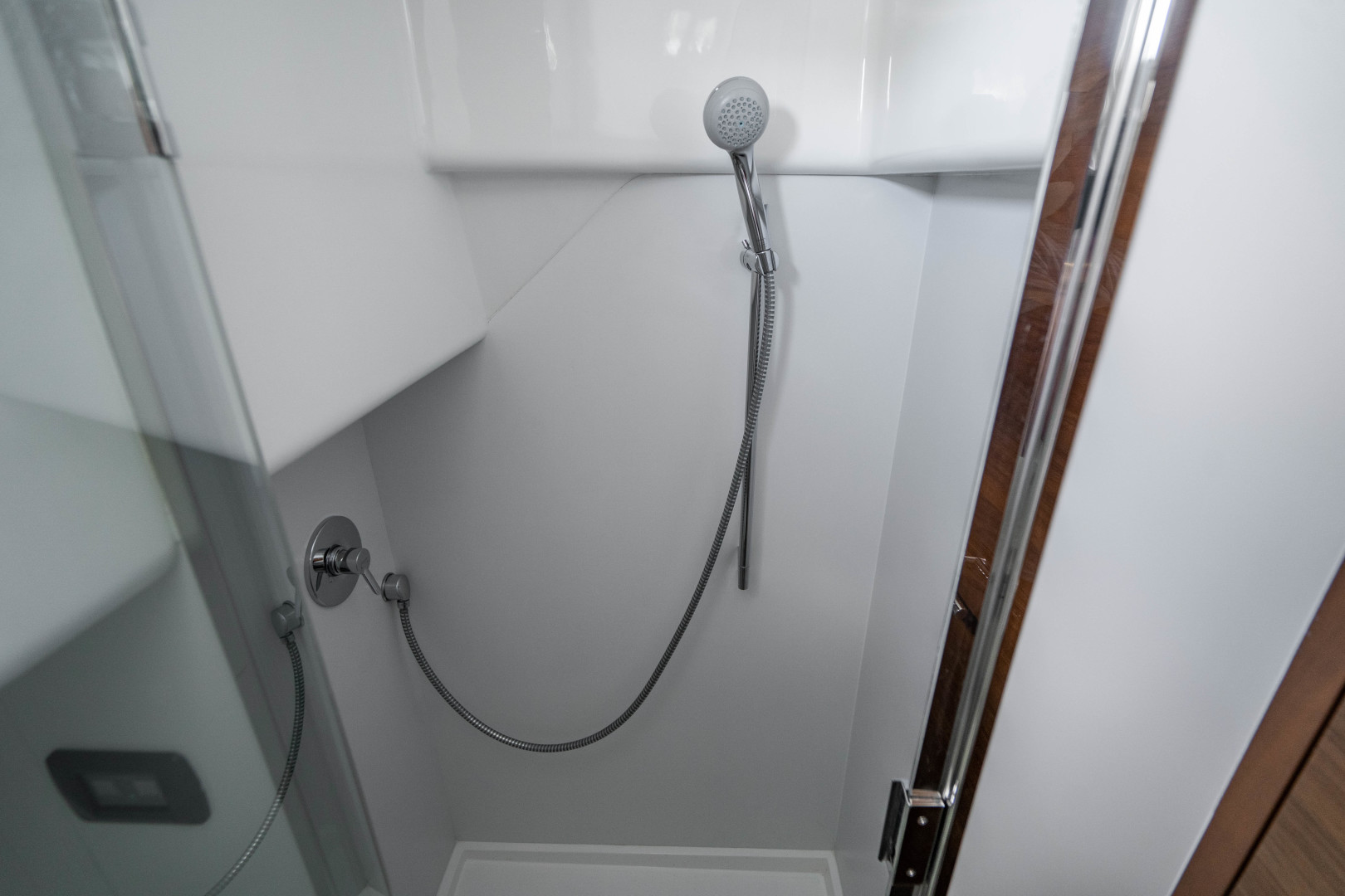 2018 Princess F62 - Image 101