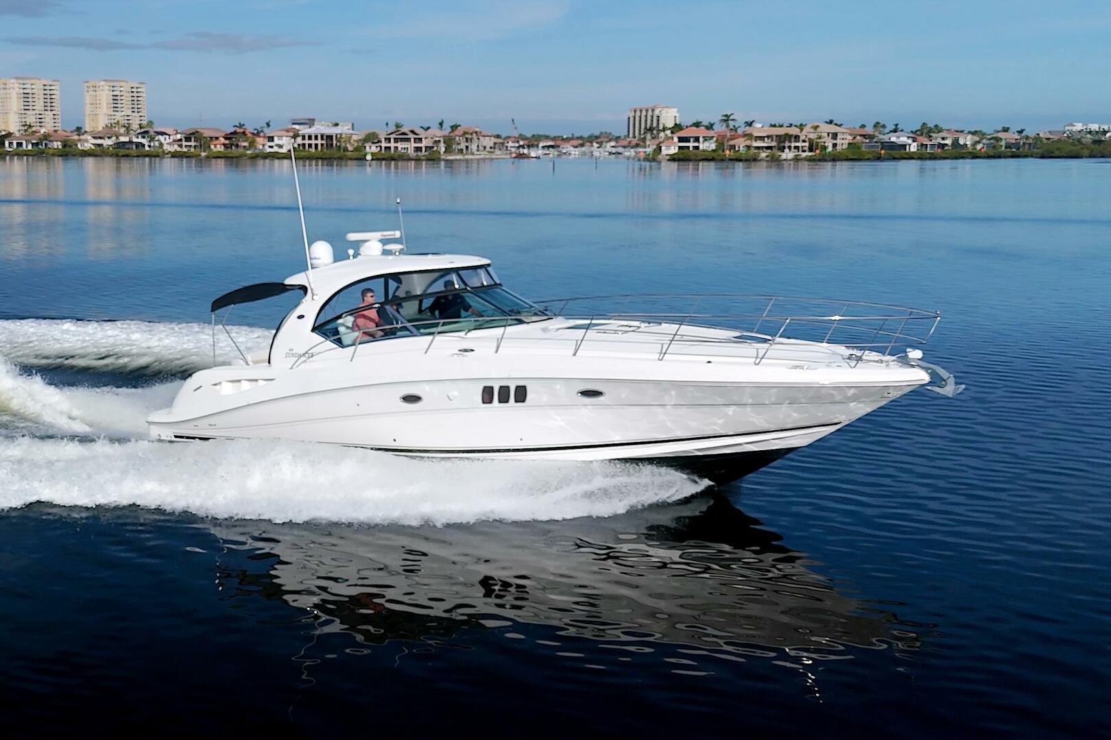 2009 Sea Ray 44 Sundancer - Image 4