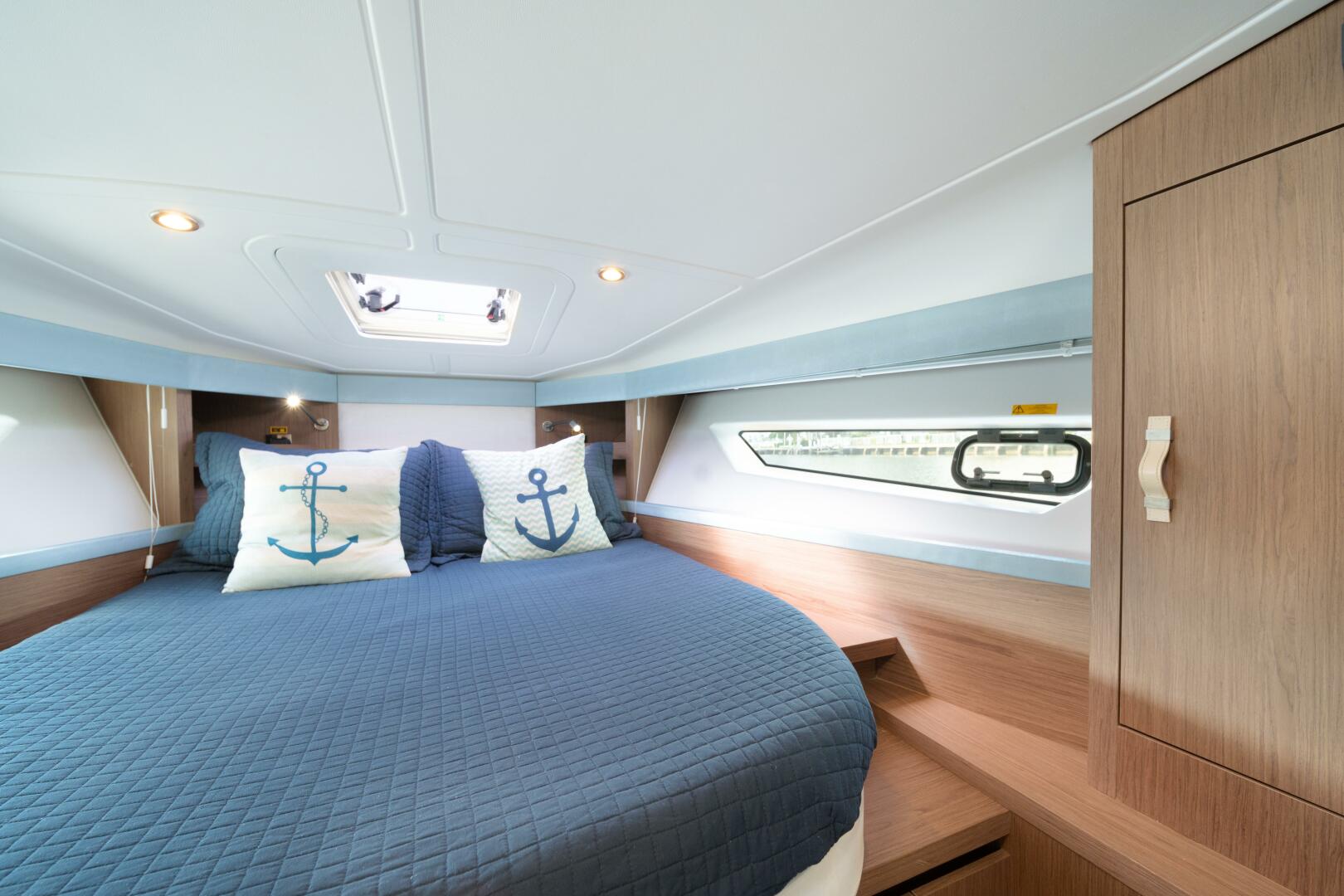 2017 Beneteau Gran Turismo 40 - Image 9