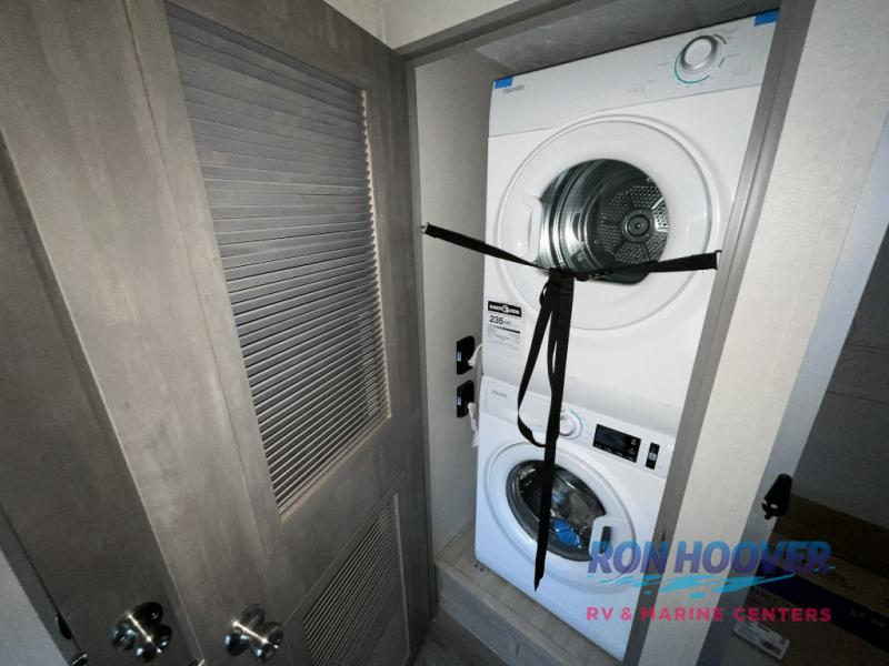 2026 COACHMEN CATALINA 44CONDO - Image 29