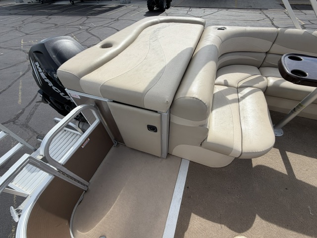 2012 BENNINGTON 2274GL - Image 13