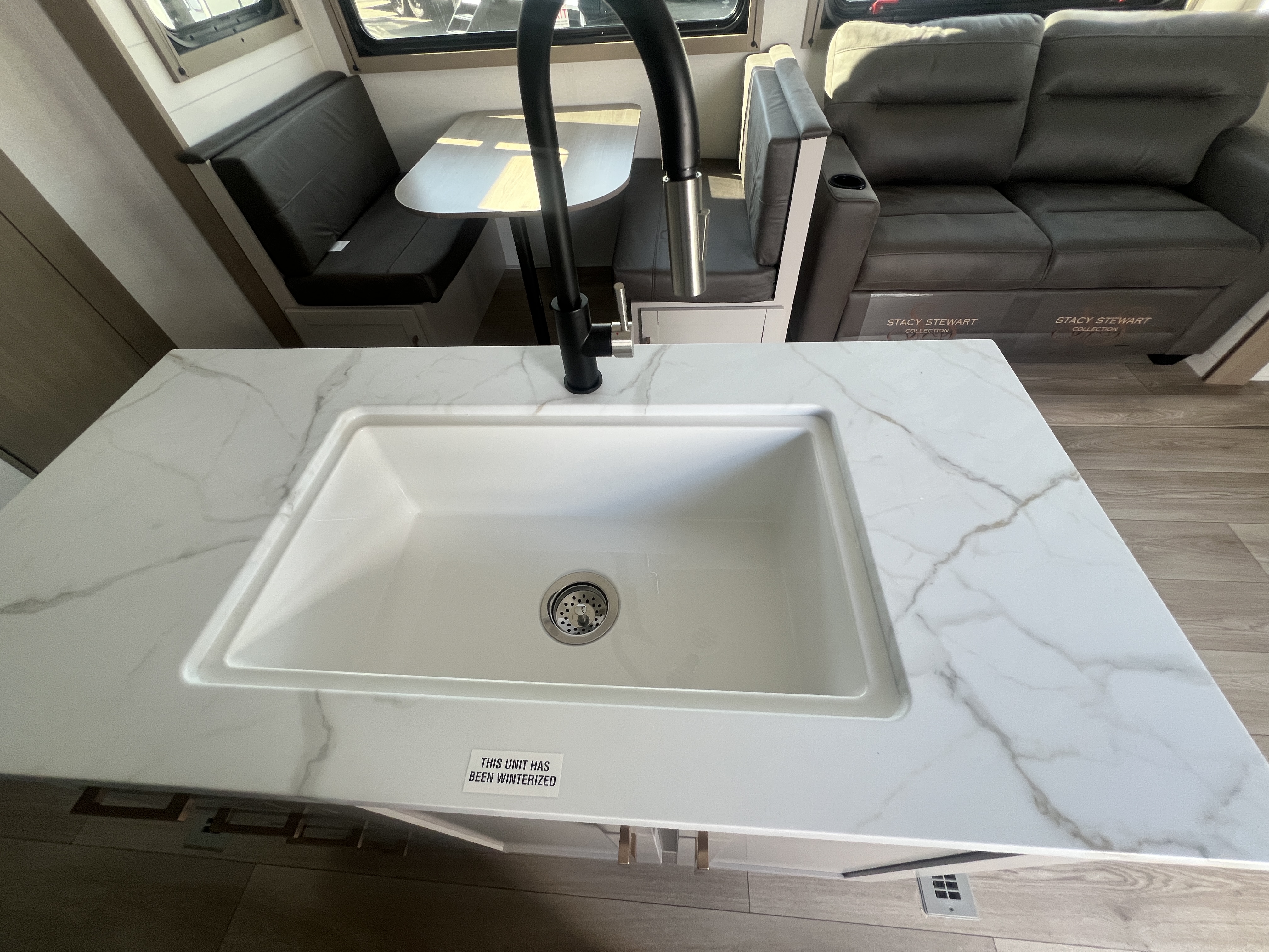 2027 Jayco Jay Flight SLX 333BTS - Image 18