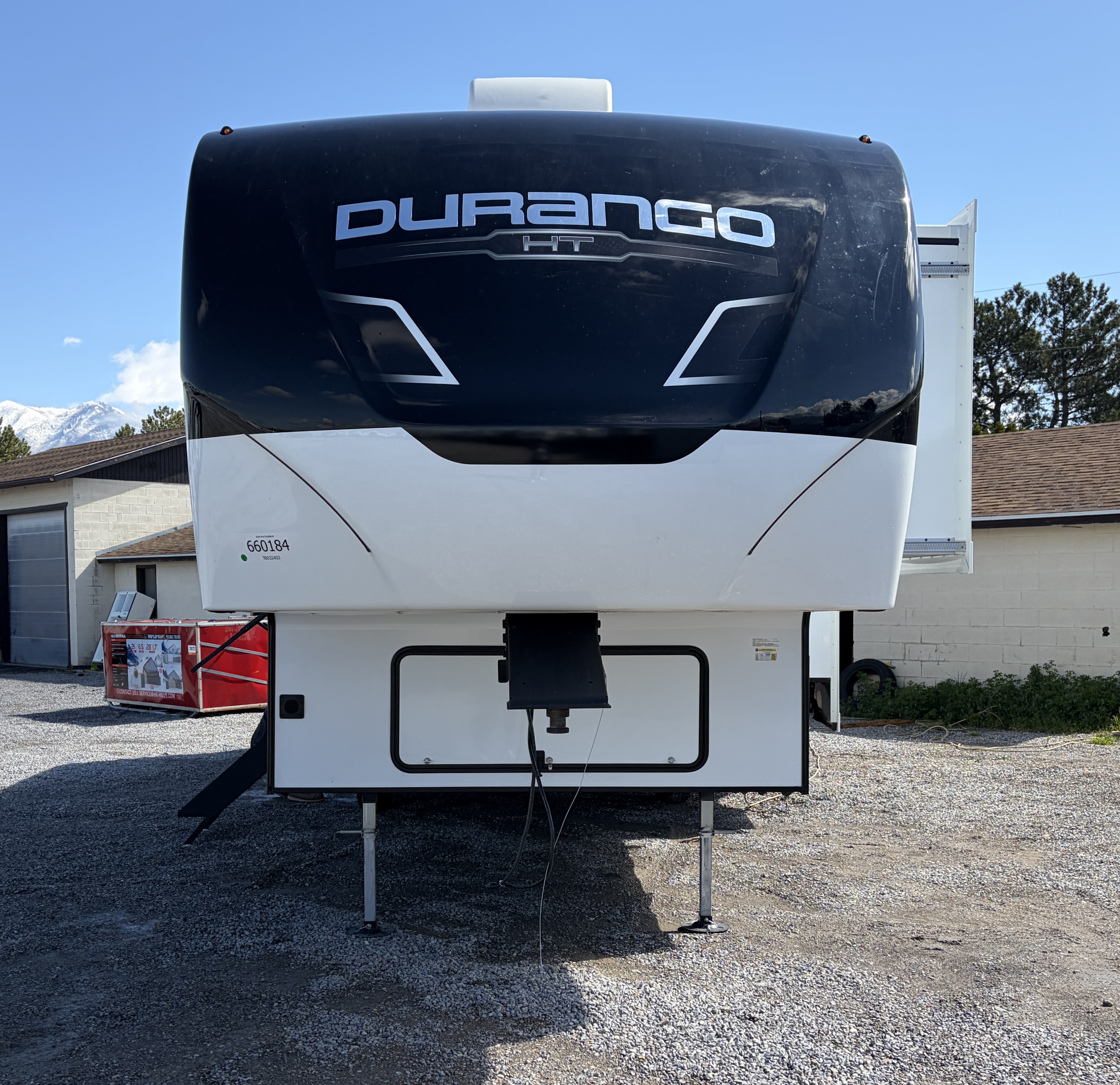 2026 KZ RV Durango Half-Ton D286BHD - Image 10