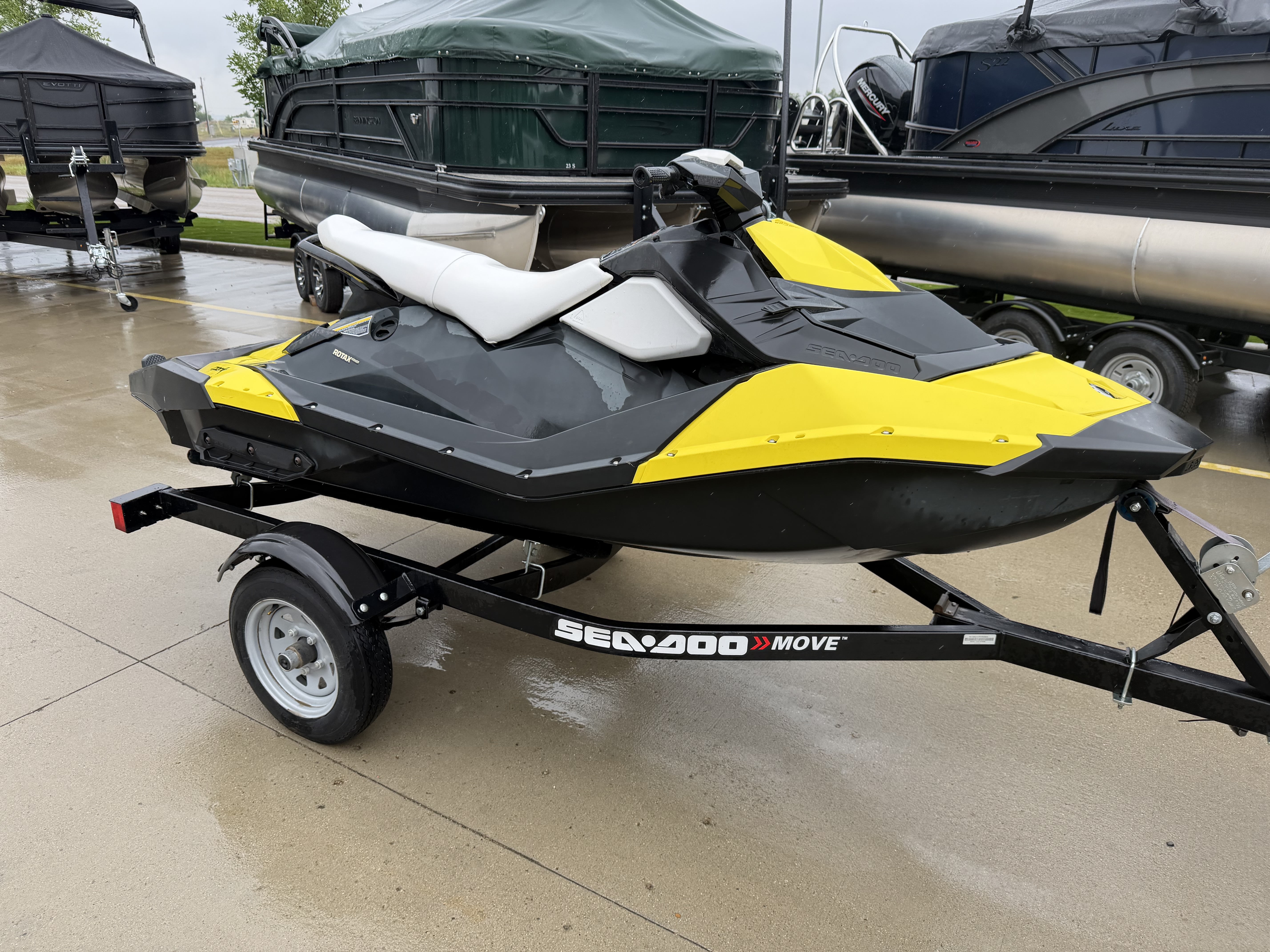 2015 Sea Doo Spark - Image 2