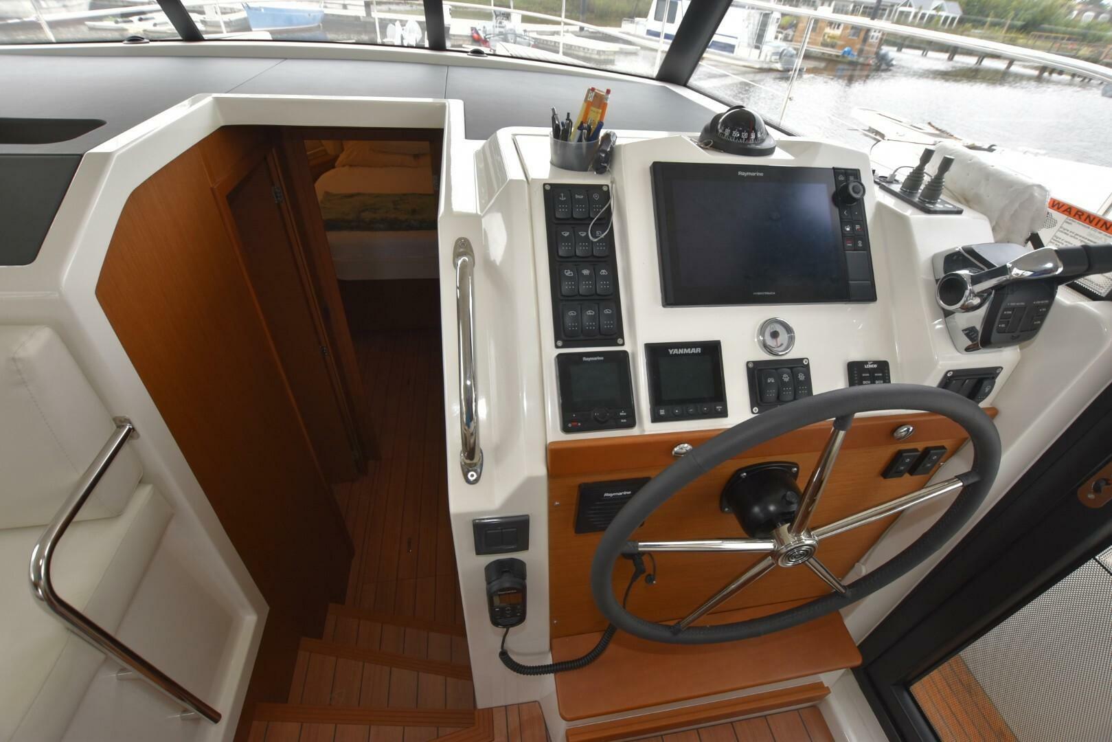 2023 Beneteau Swift Trawler 41 Fly - Image 14
