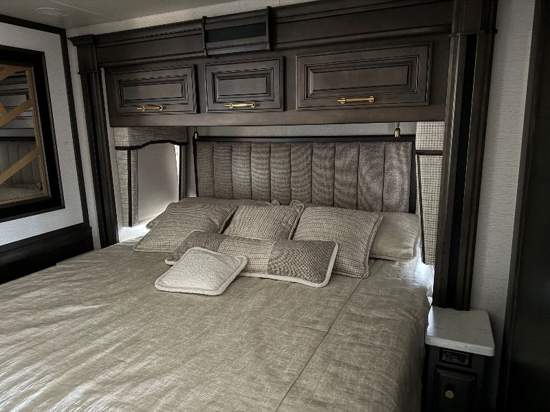 2025 Entegra Coach Cornerstone 45B - Image 17