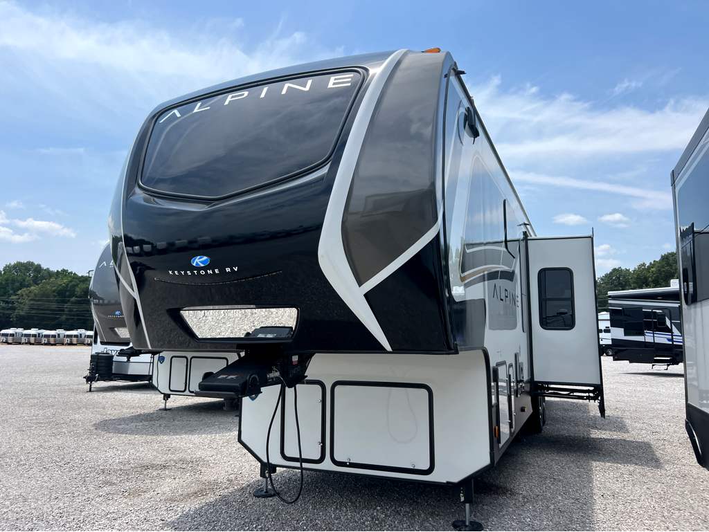 2025 Keystone ALPINE 3820FK - Image 2