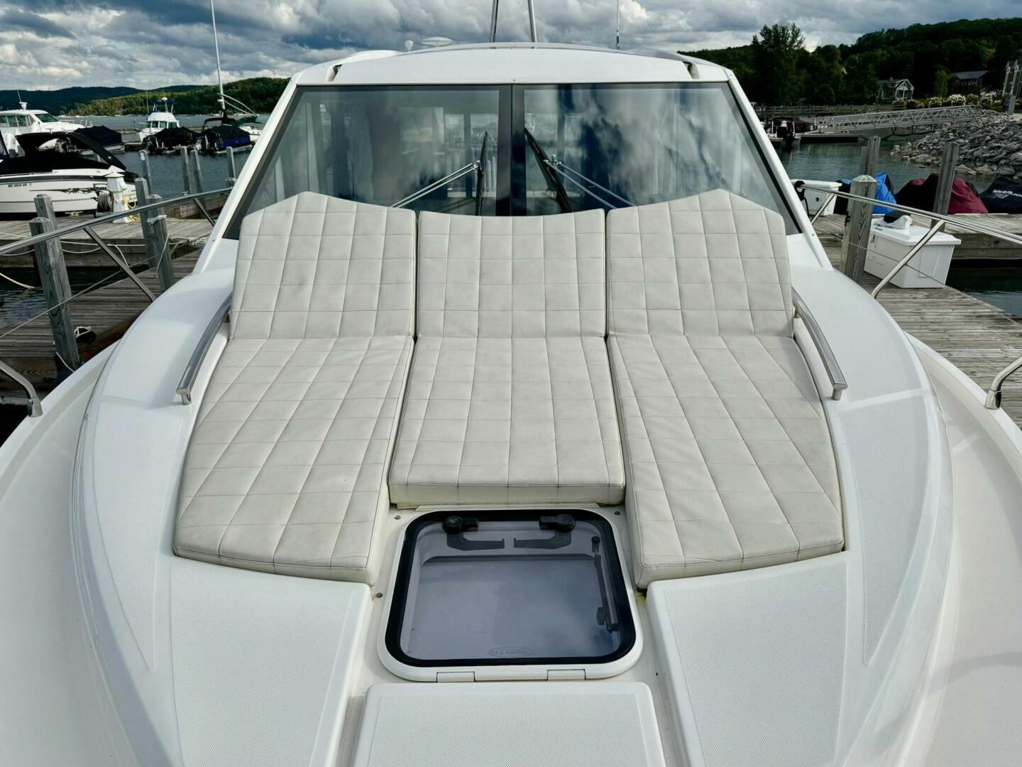 2016 Absolute 45 Sport Yacht - Image 37
