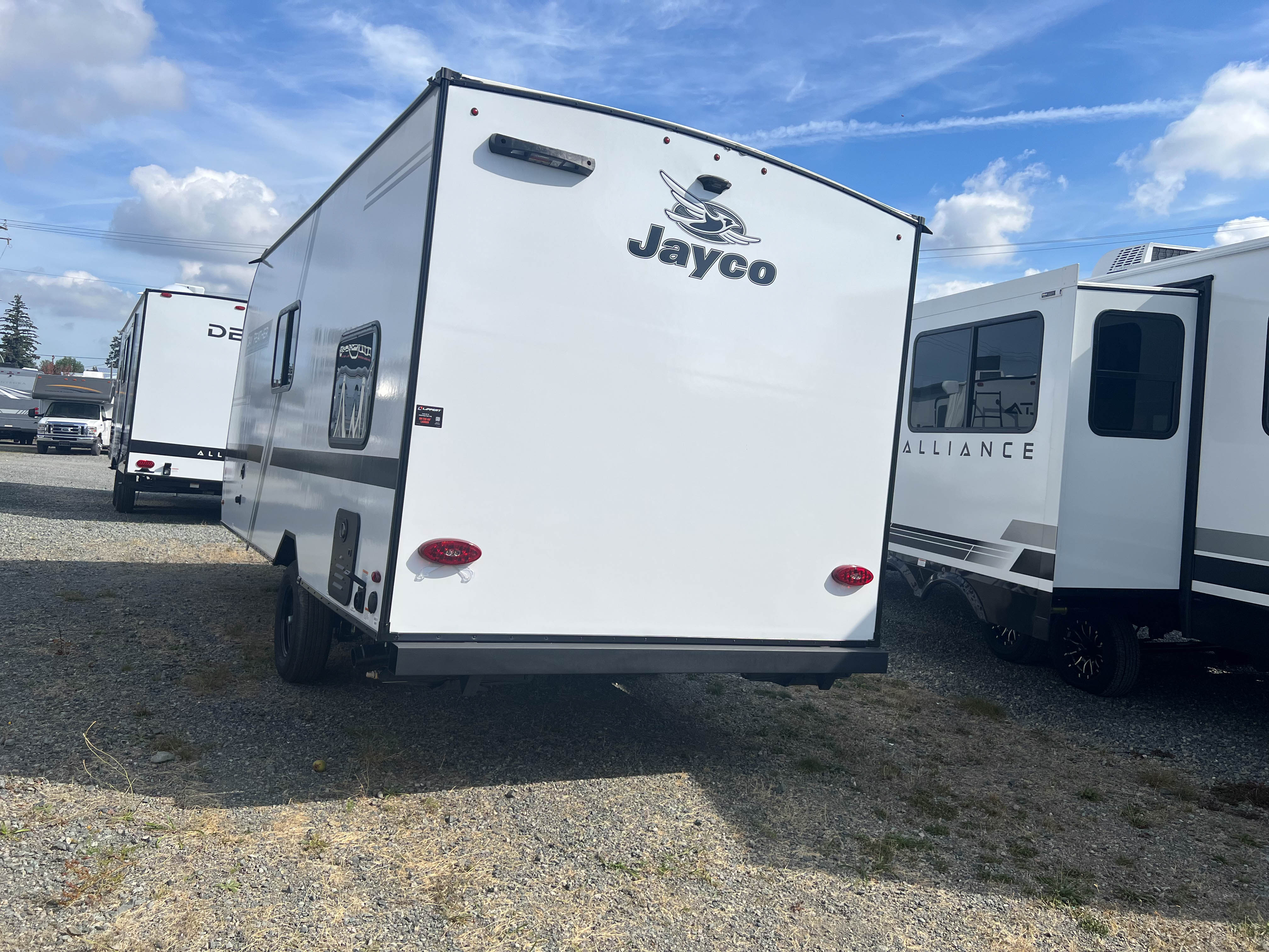 2027 Jayco Jay Feather Air SL 17BHSL - Image 7