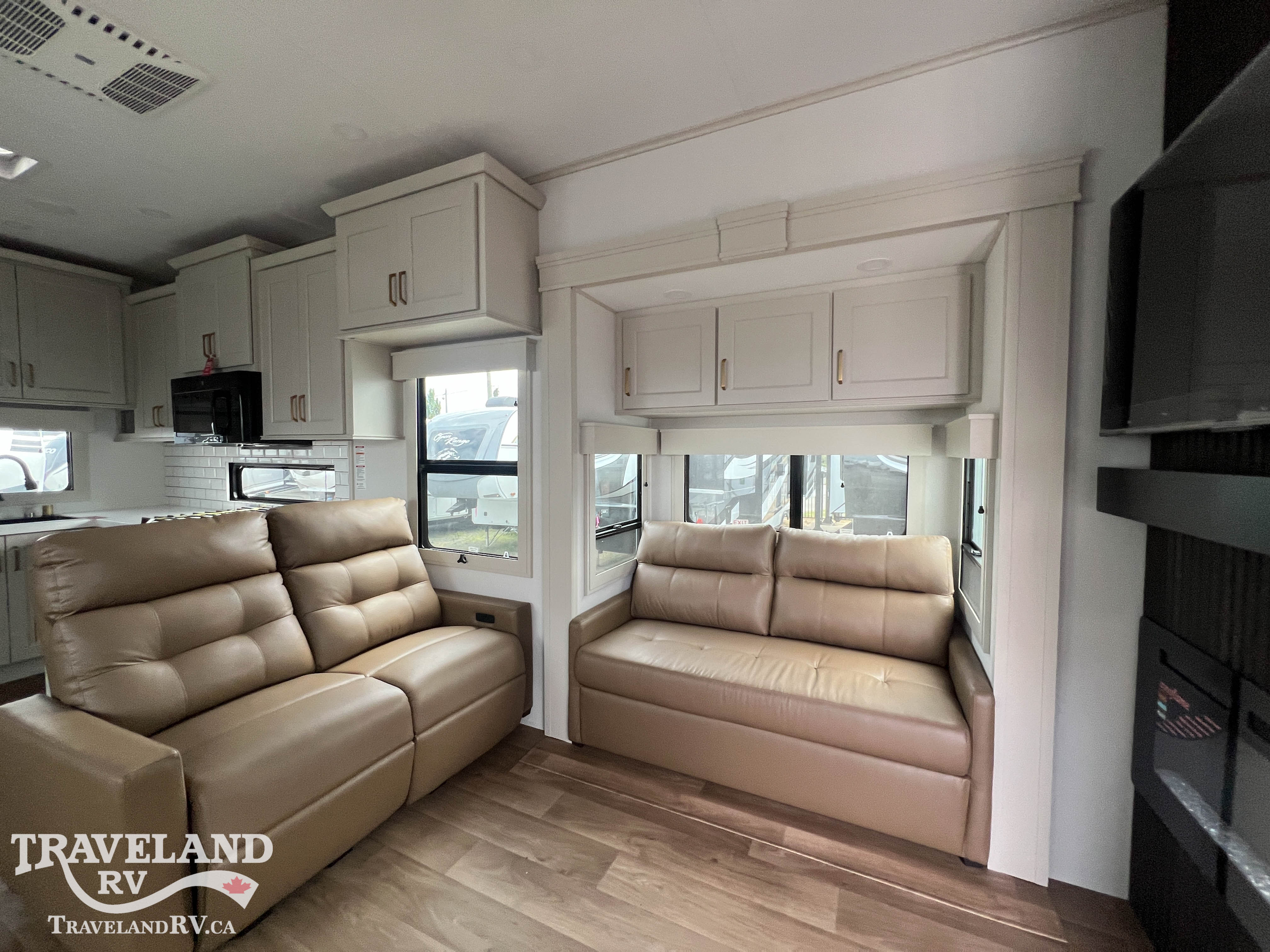 2027 Grand Design Solitude 417KB - Image 8