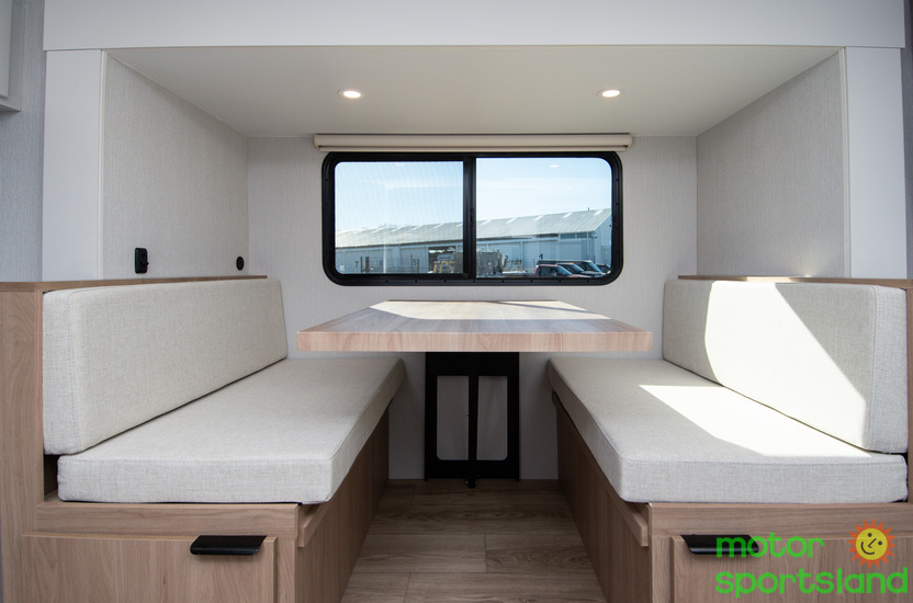 2026 Winnebago Micro Minnie 2108FBS - Image 41