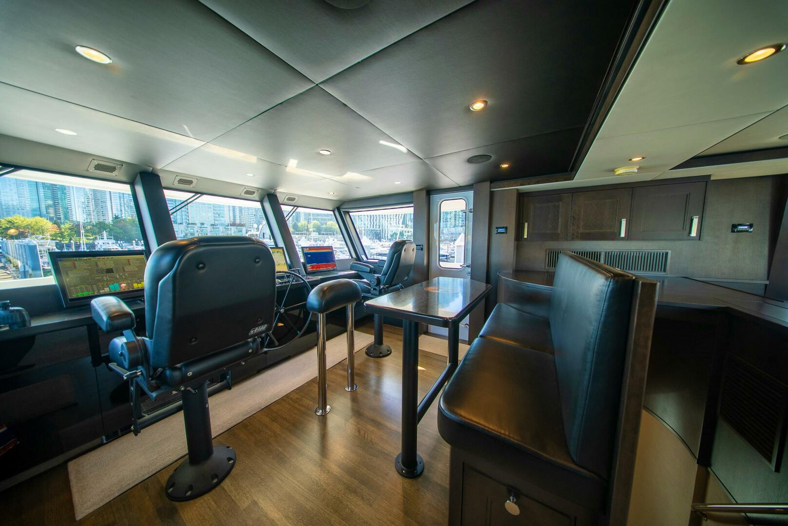 1992 Crescent Custom Yachts Custom - Image 36