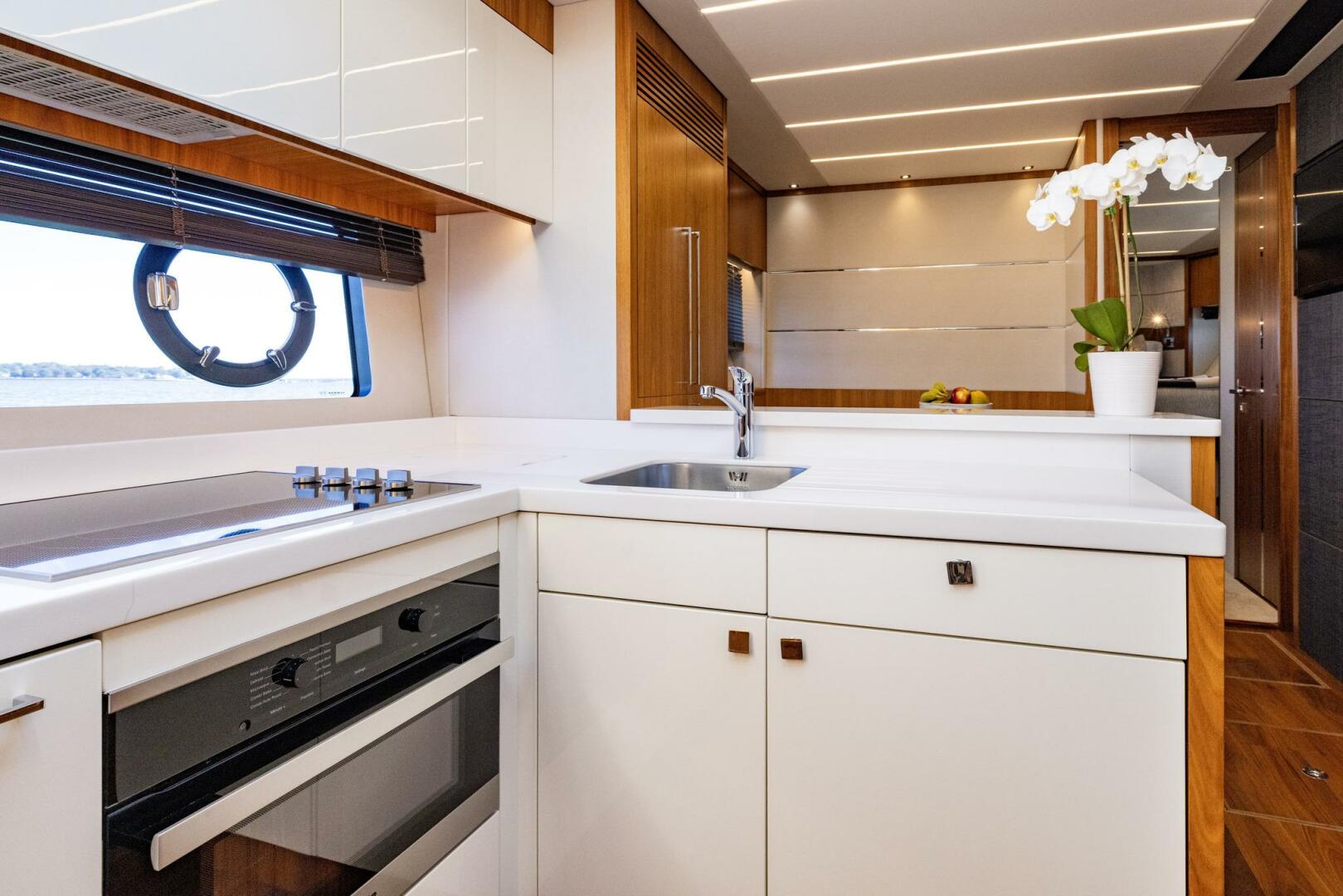 2020 Sunseeker Predator - Image 52