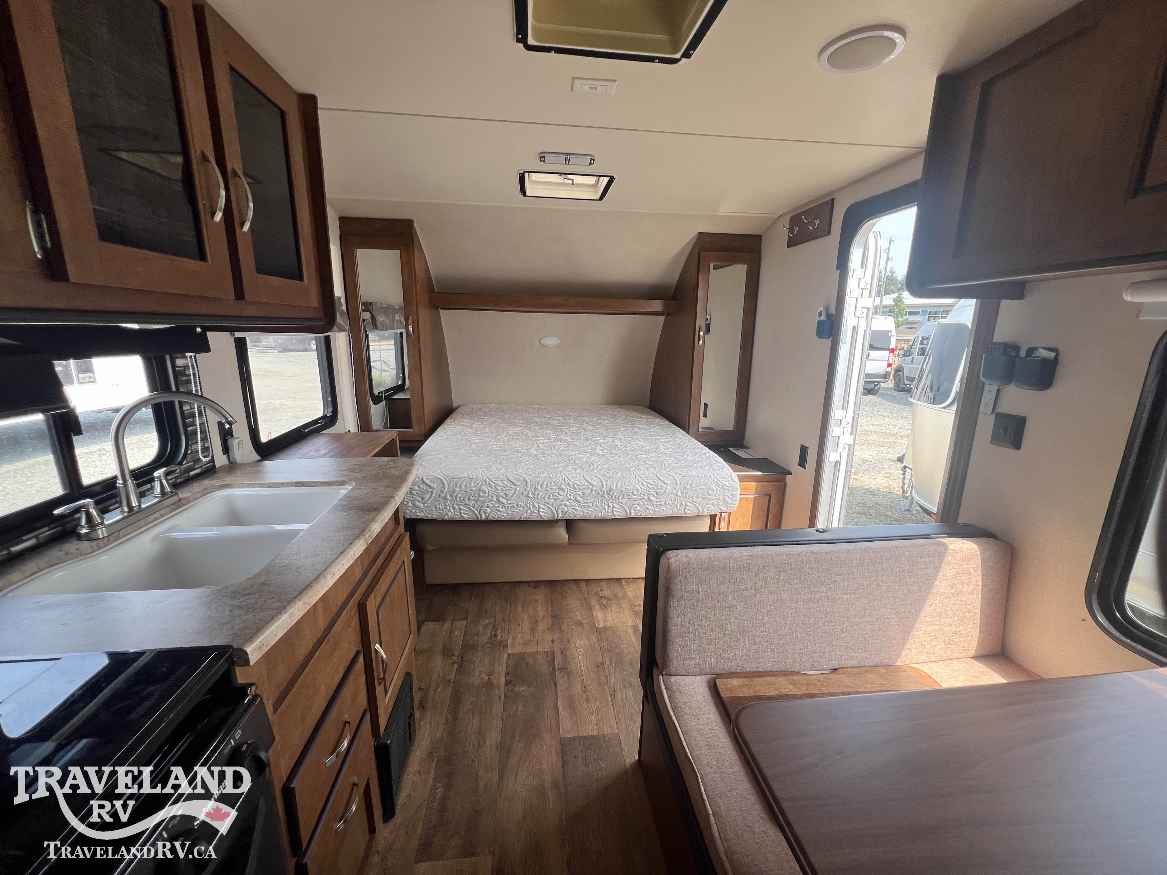 2018 Forest River Wildwood X-Lite 171RBXL - Image 5