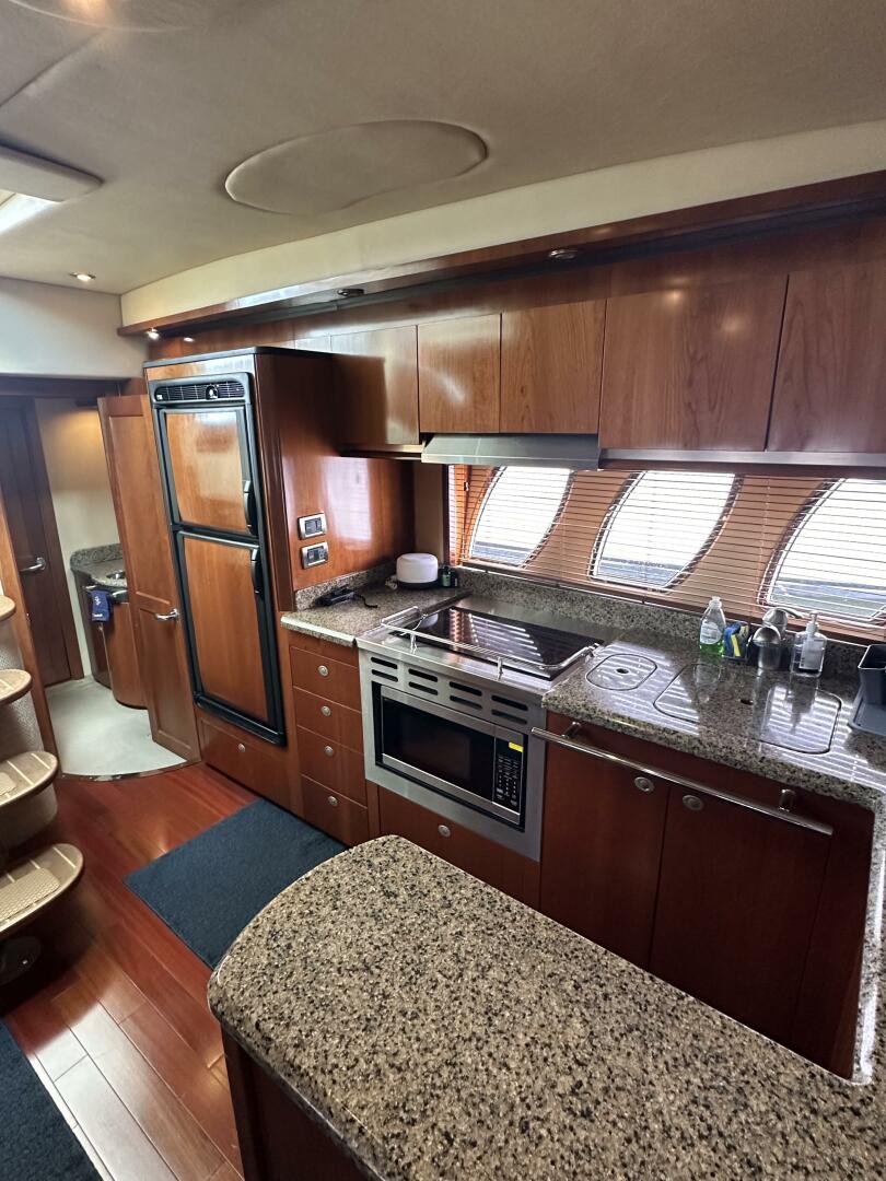 2005 Sea Ray - Image 22