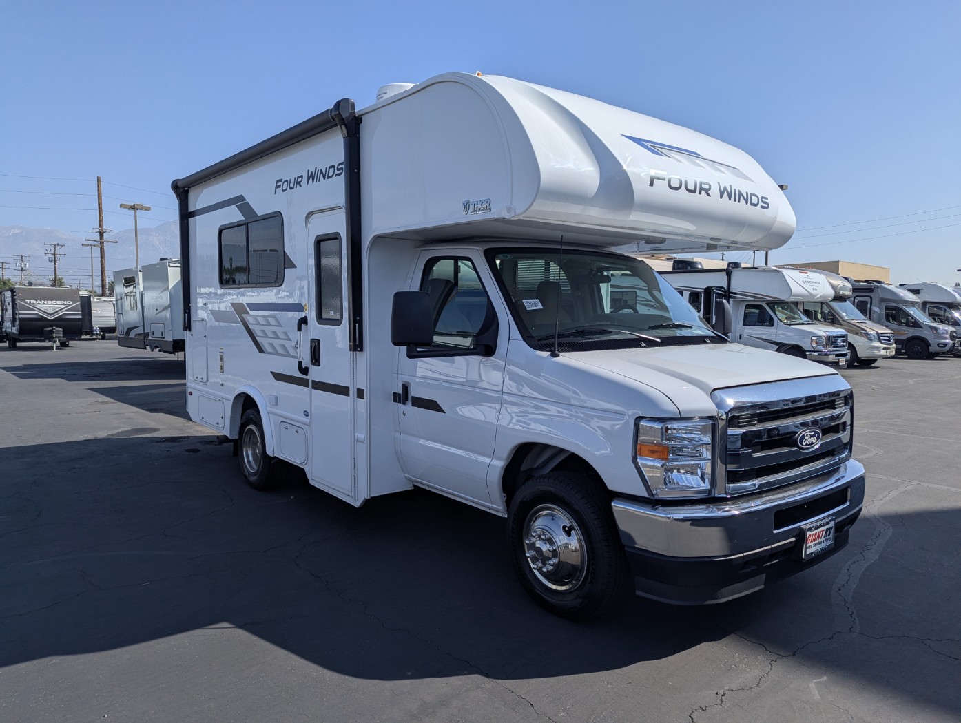 2026 Thor Motor Coach Four Winds 19X - Image 1
