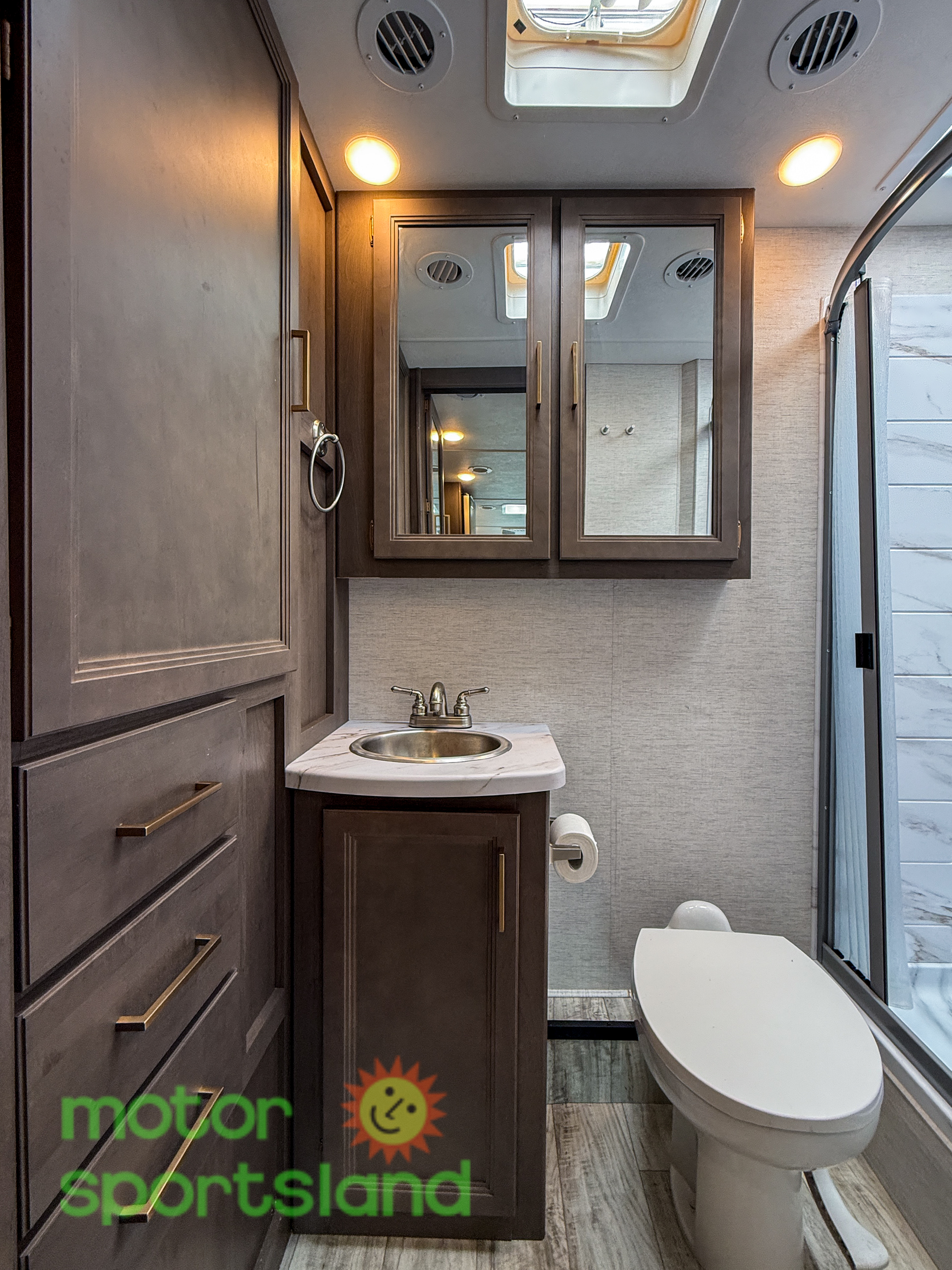 2025 Thor Motor Coach Chateau 27P - Image 63