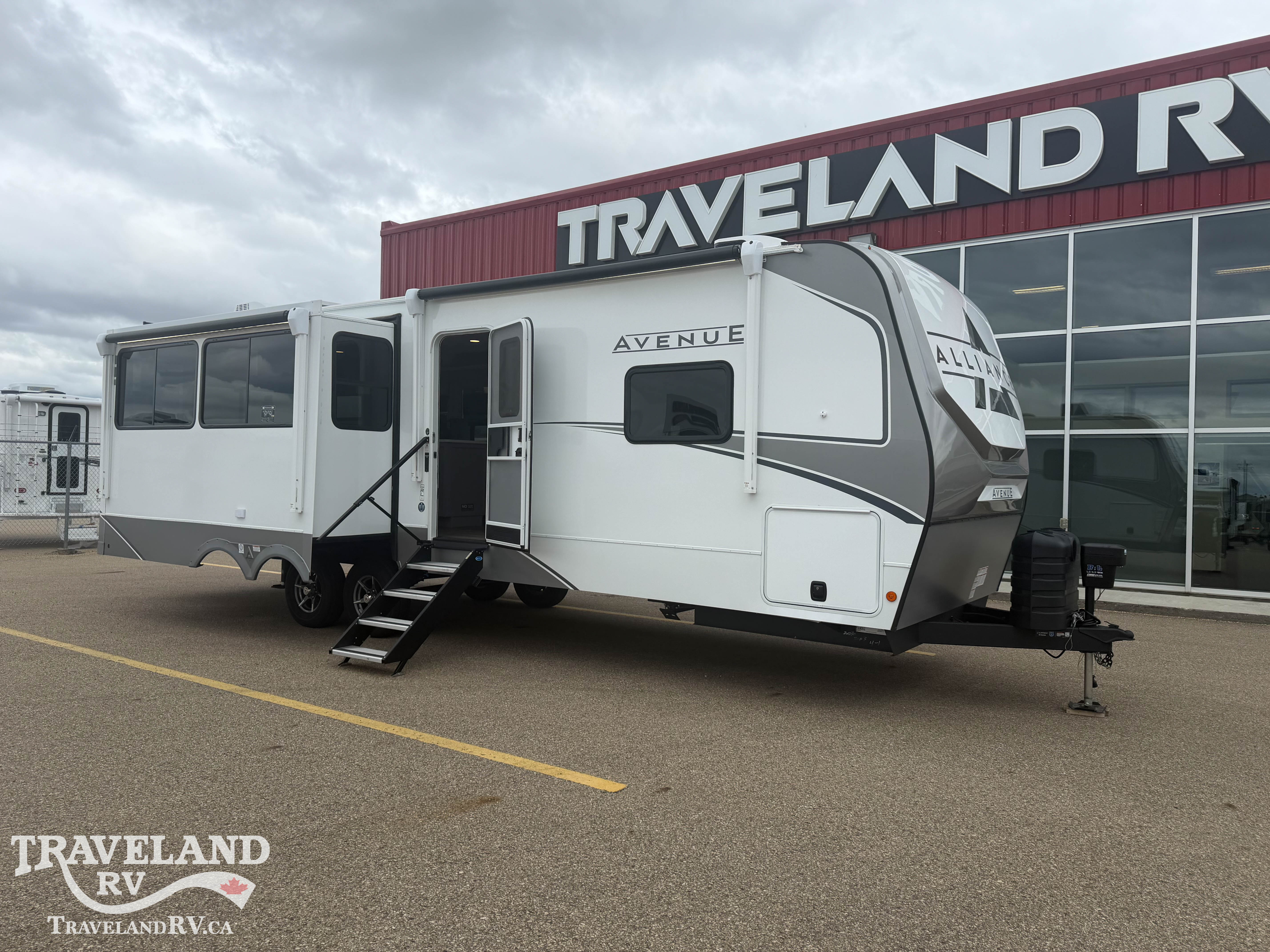 2026 Alliance RV Avenue 298RL - Image 1