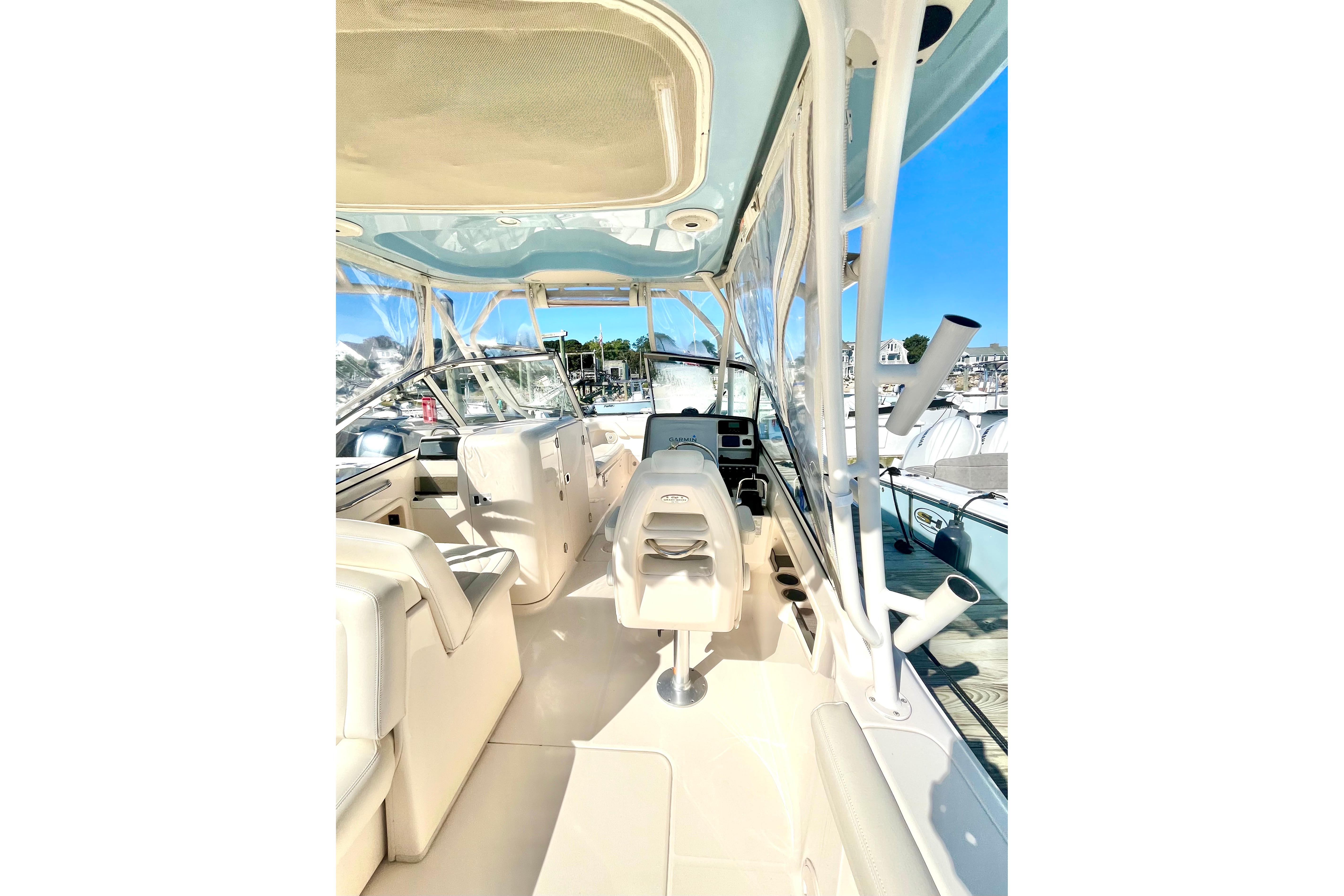 2018 Grady-White Freedom 275 - Image 33