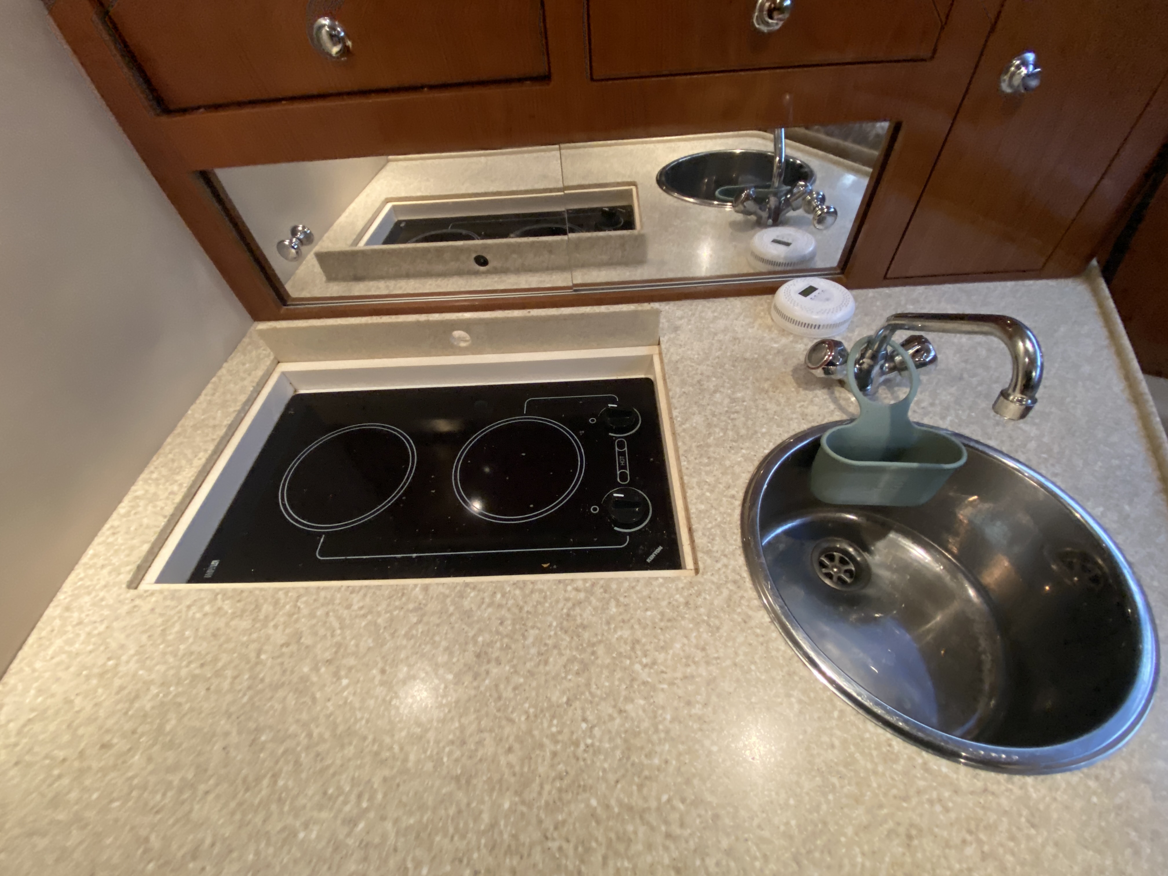 2008 Regal 3360 Window Express - Image 36