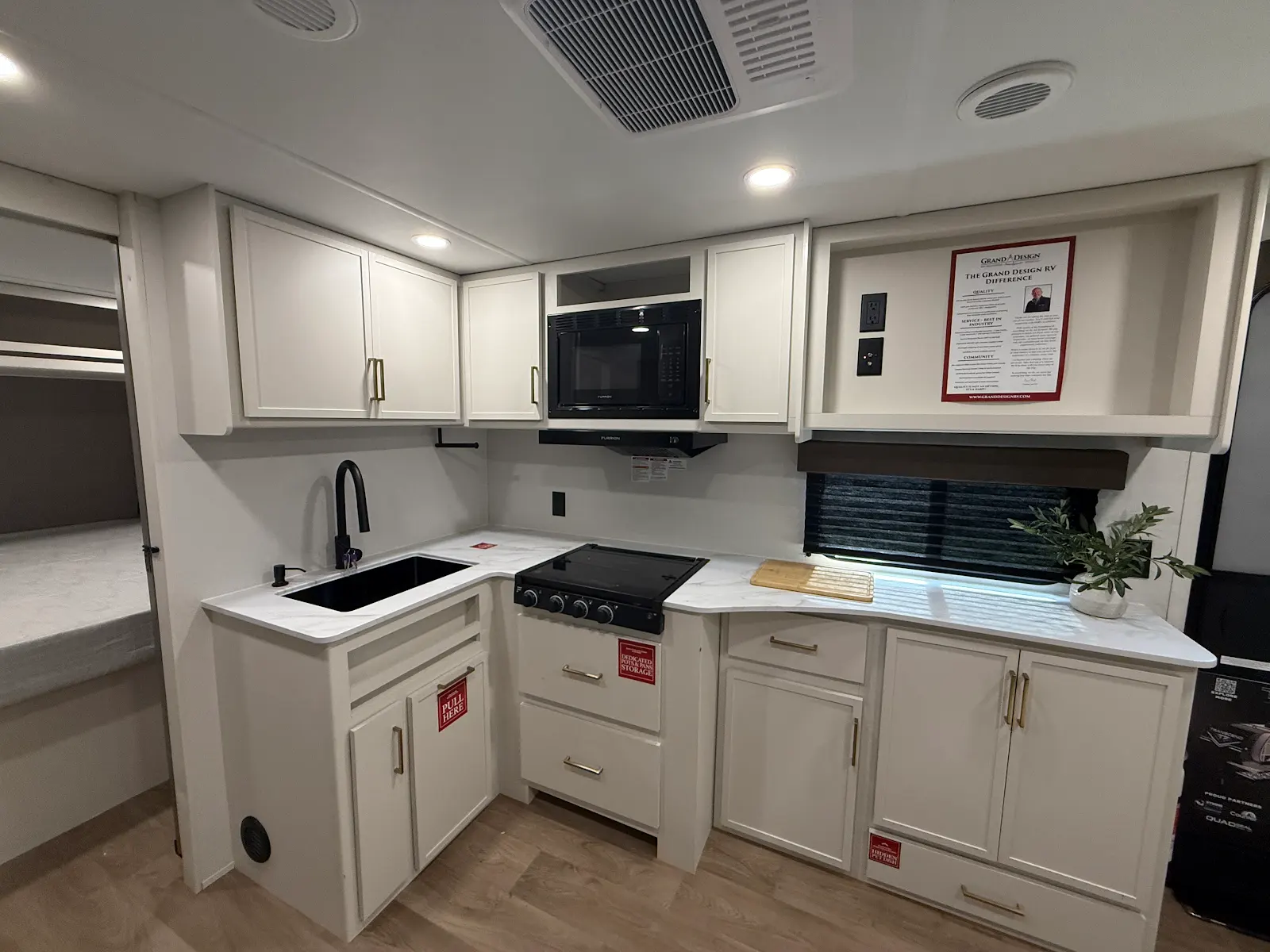 2027 Grand Design Transcend XPLOR 22RBX - Image 14